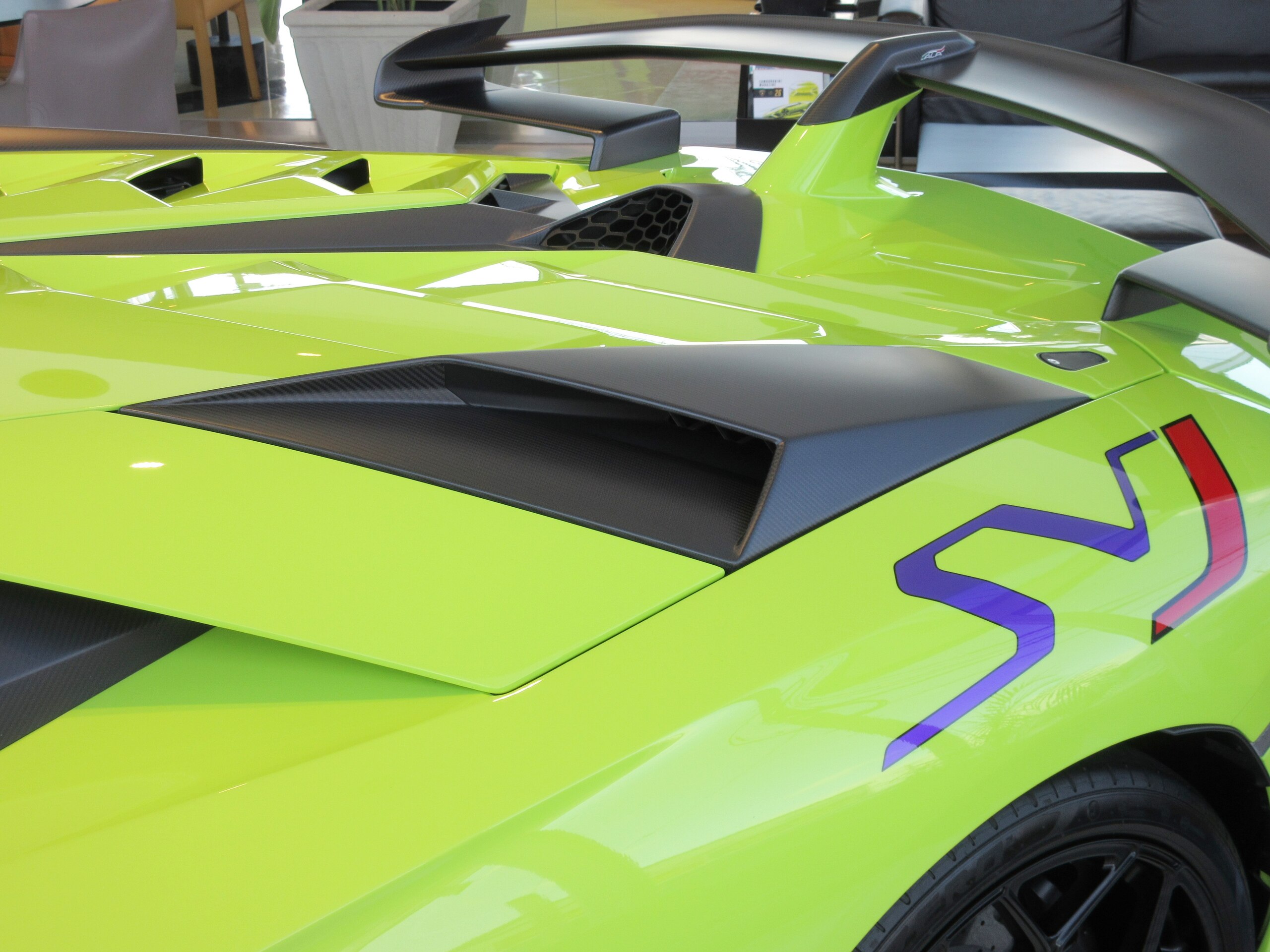2020 Lamborghini Aventador SVJ — Photo 7 / 25