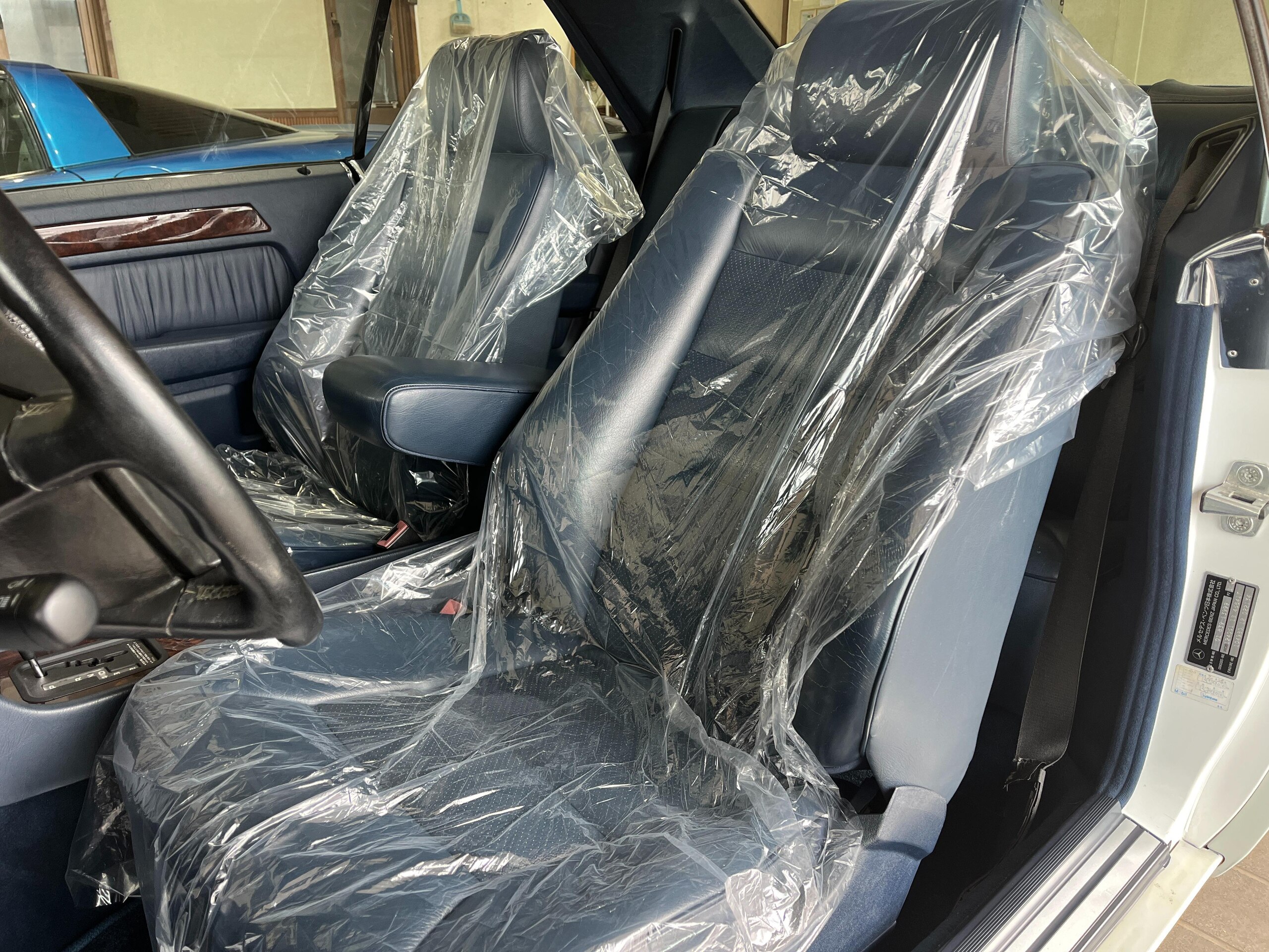 1991 Mercedes Benz 300CE-24 — Photo 6 / 18