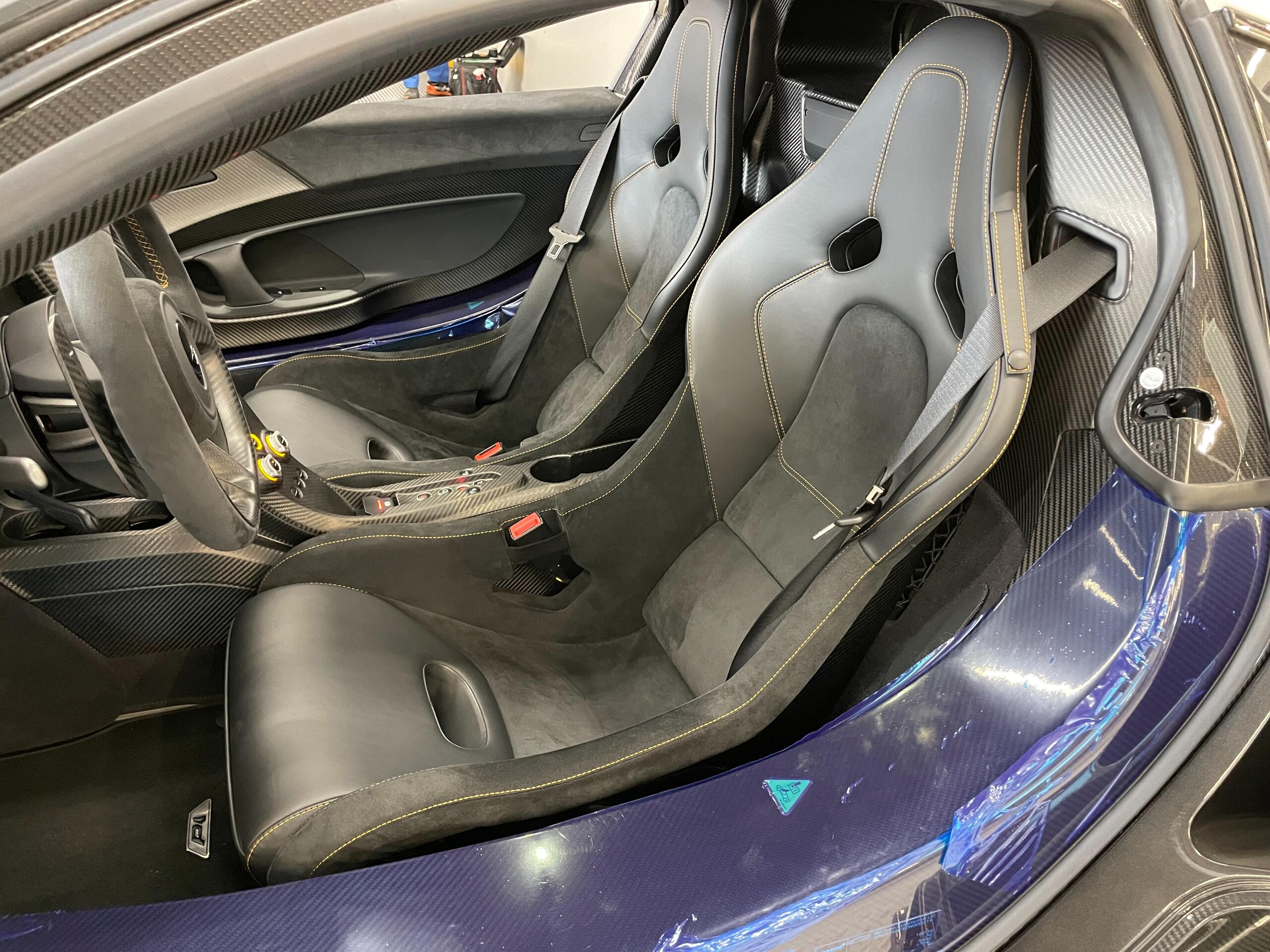 2014 McLaren P1 Limited Edition — Photo 8 / 21
