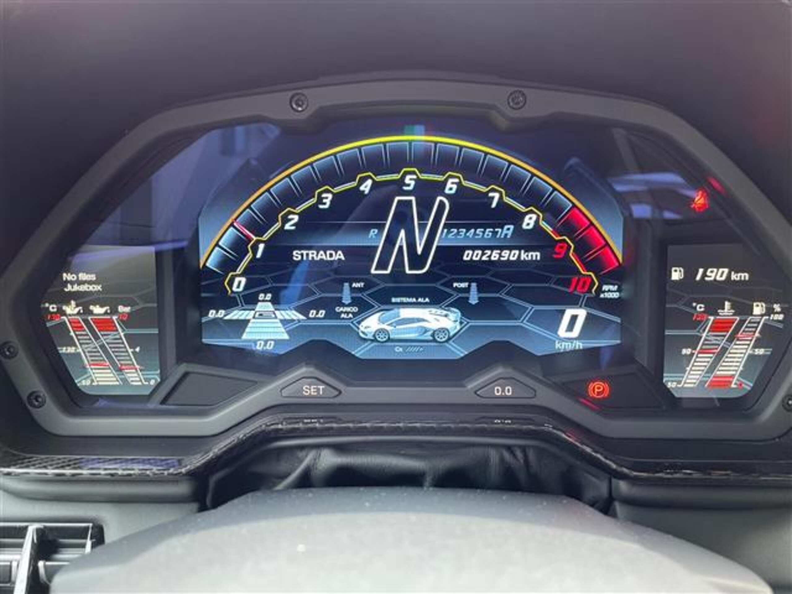 2019 Lamborghini Aventador SVJ — Photo 13 / 20