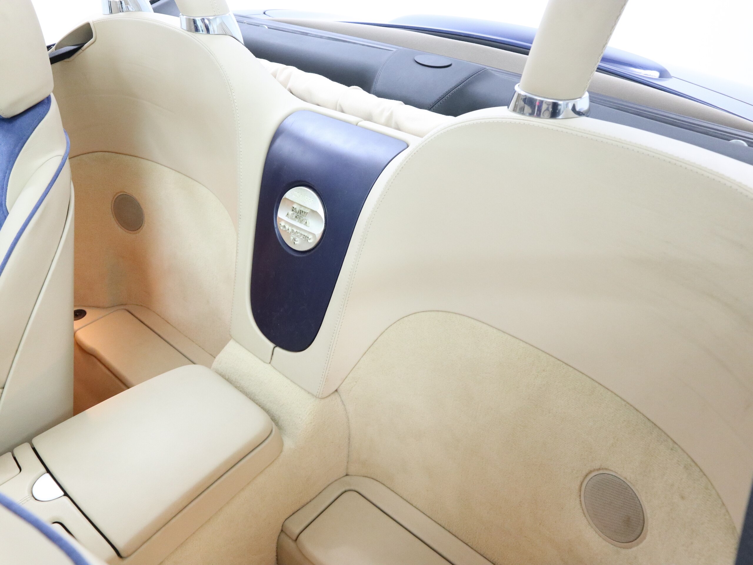 2003 BMW Alpina Roadster V8 Limited Edition — Photo 12 / 19
