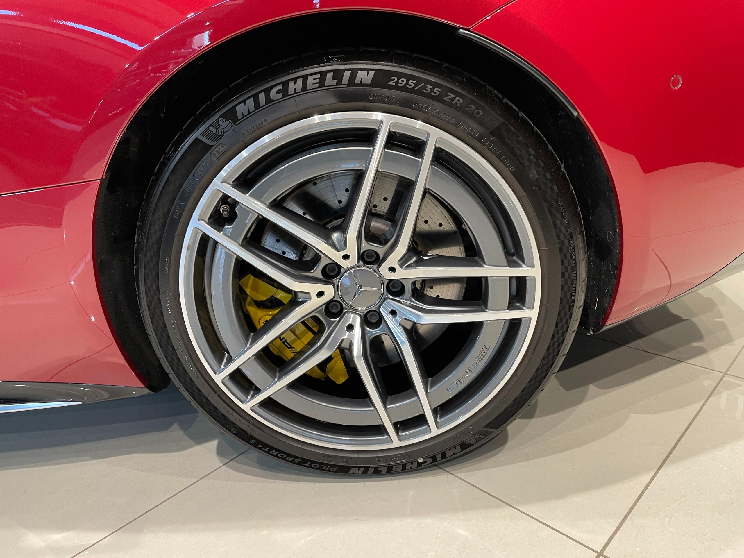 2024 Mercedes Benz SL43 AMG — Photo 15 / 16