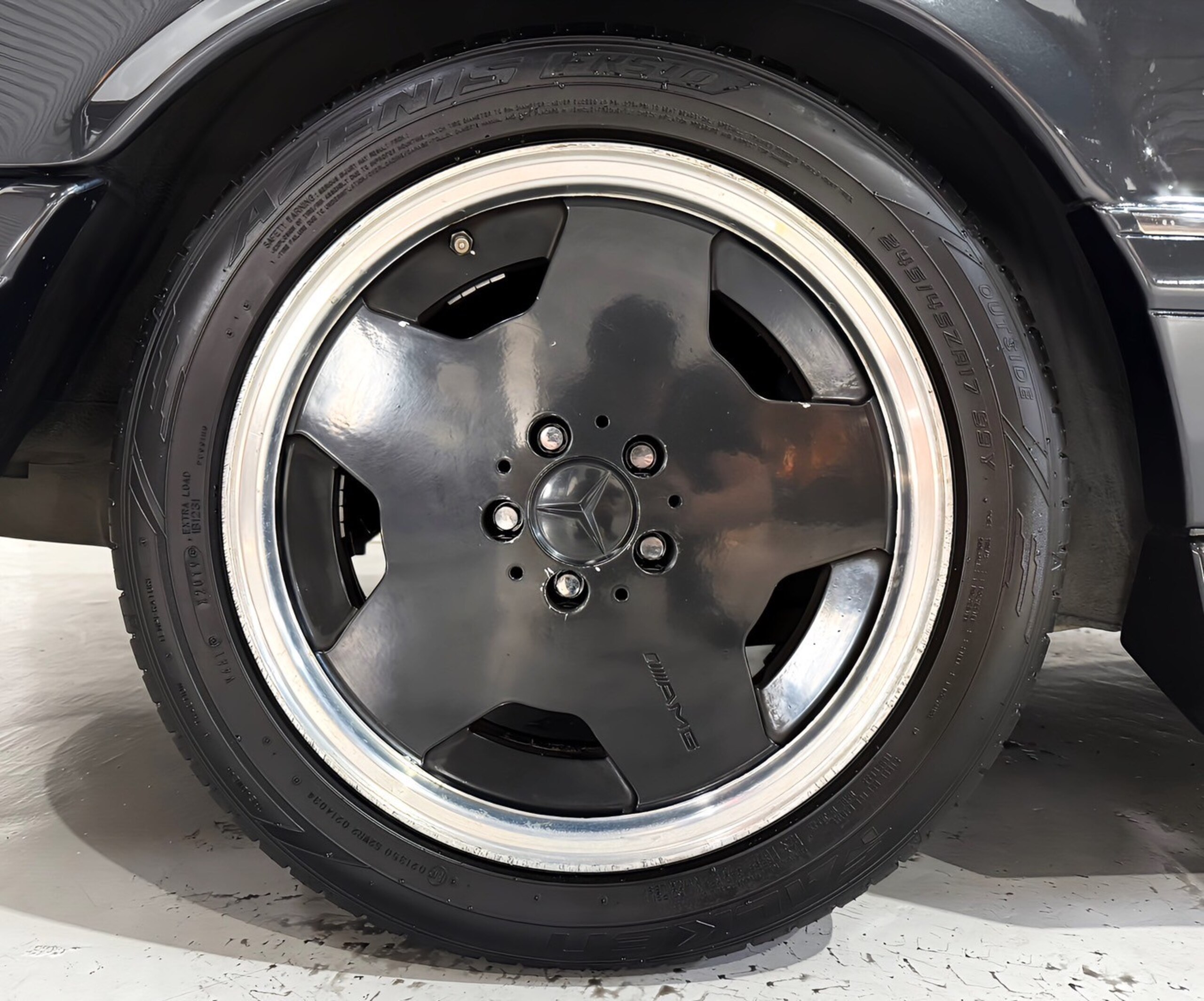 1991 Mercedes Benz 560SEC — Photo 19 / 21