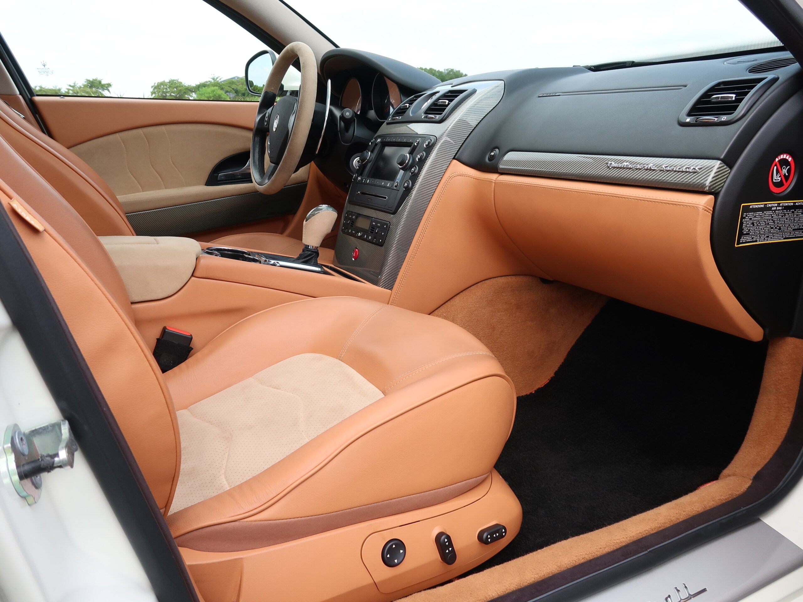 2013 Maserati Quattroporte Sport GT S — Photo 9 / 16