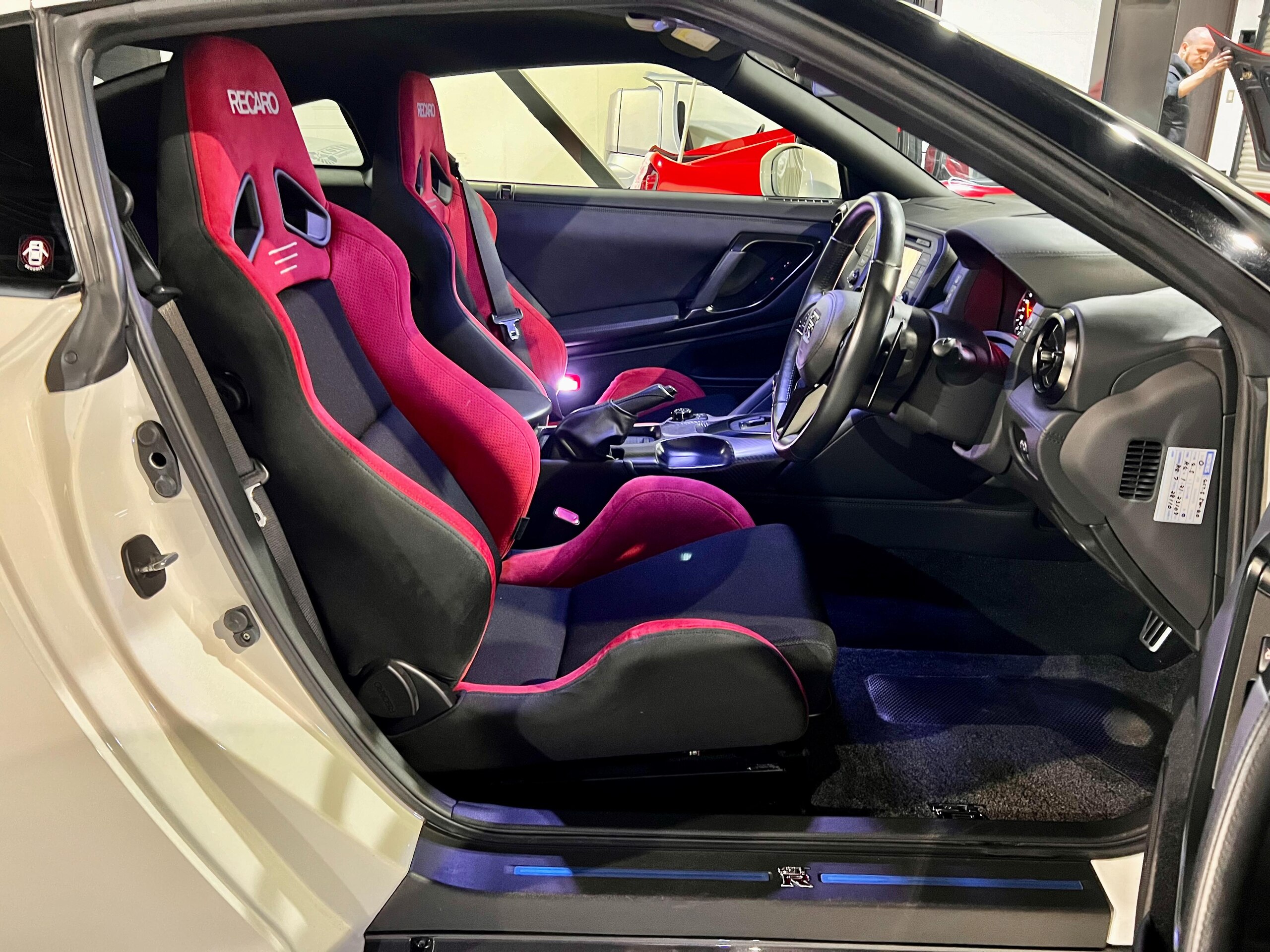 2016 Other Nissan — Photo 7 / 19