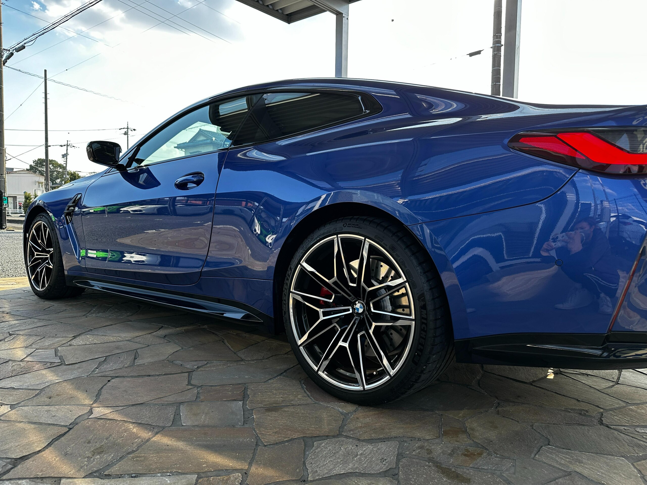 2021 BMW M4 — Photo 7 / 40