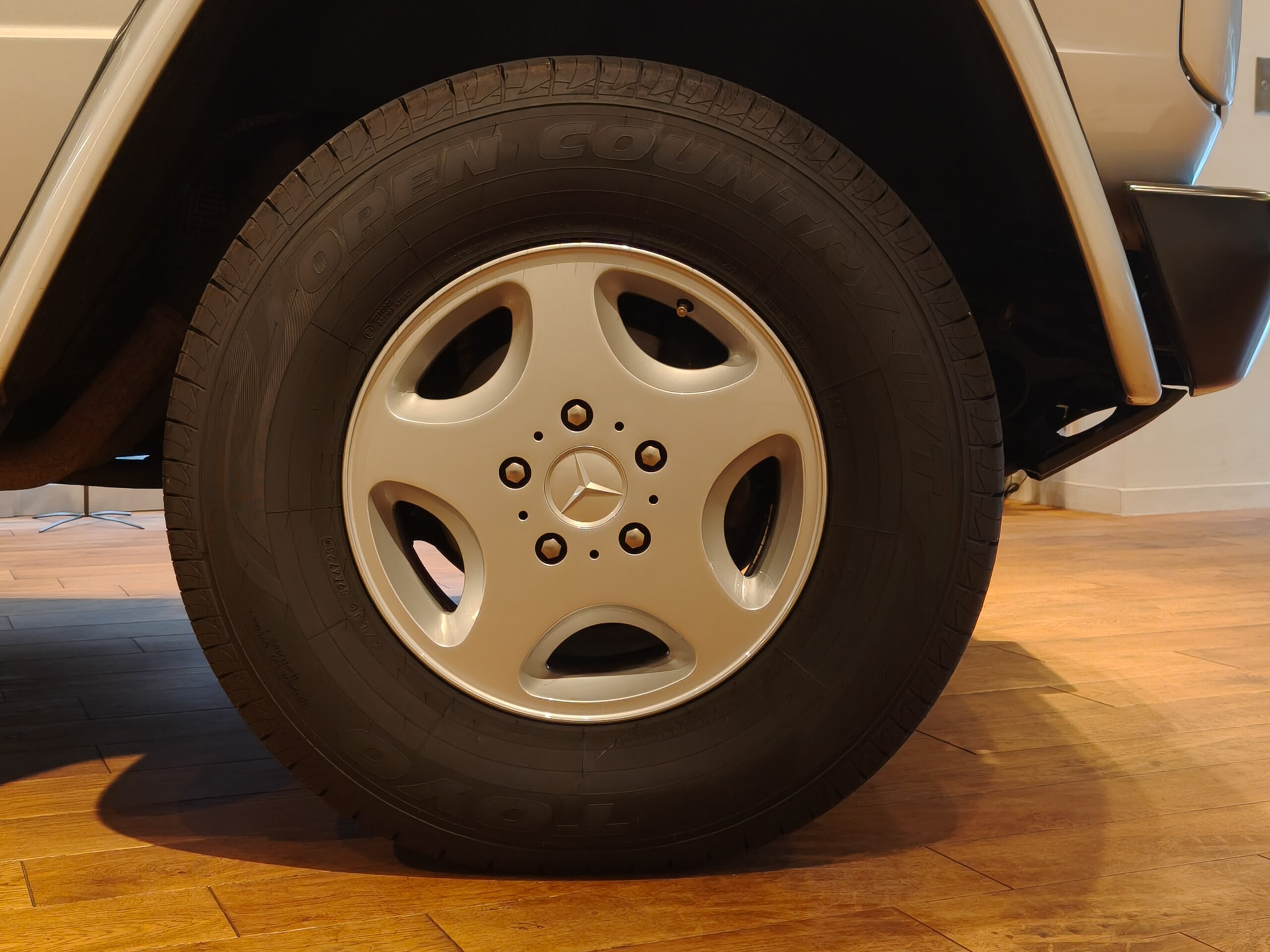 1999 Mercedes Benz G320 — Photo 19 / 21