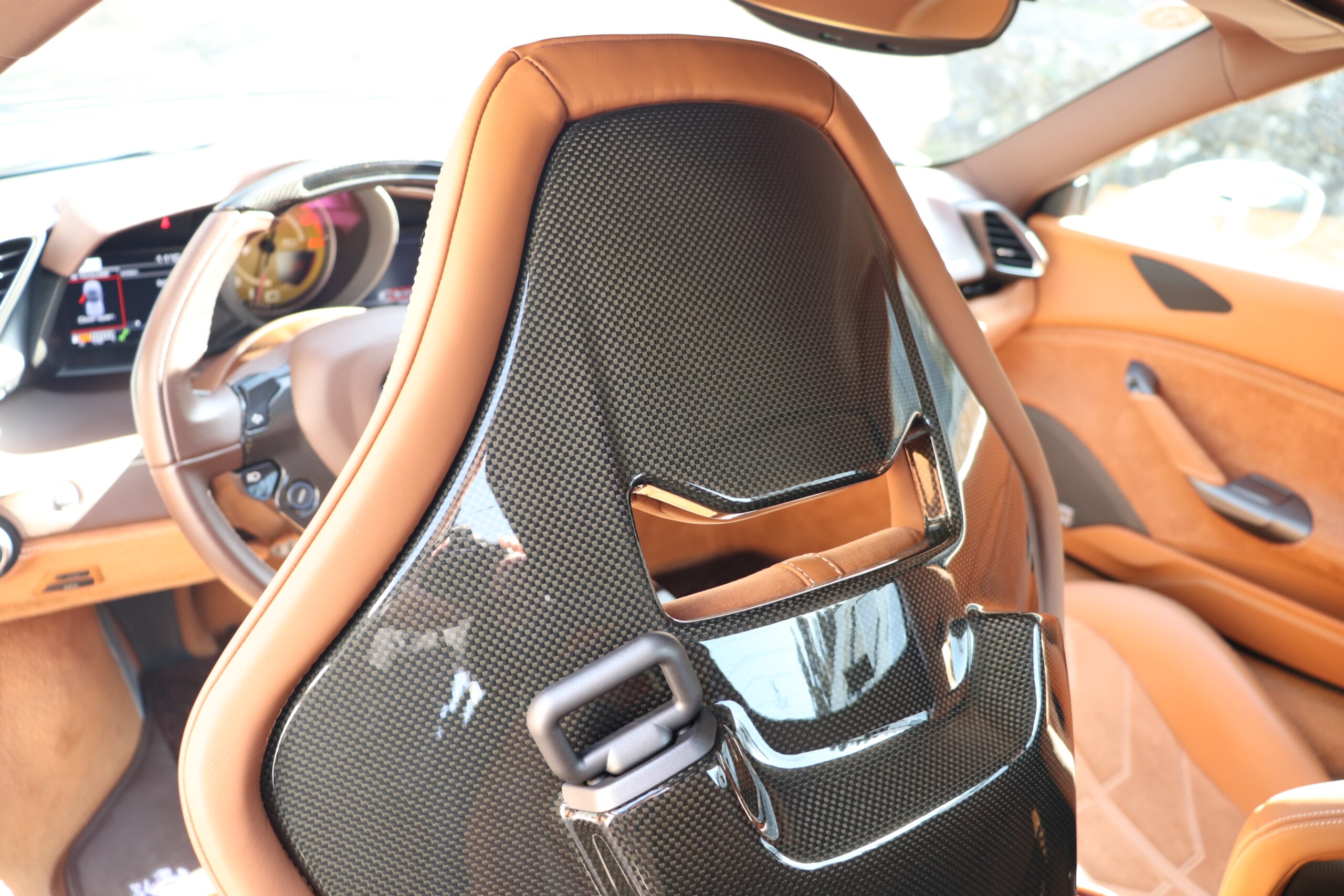 2018 Ferrari 488 Spider — Photo 11 / 21