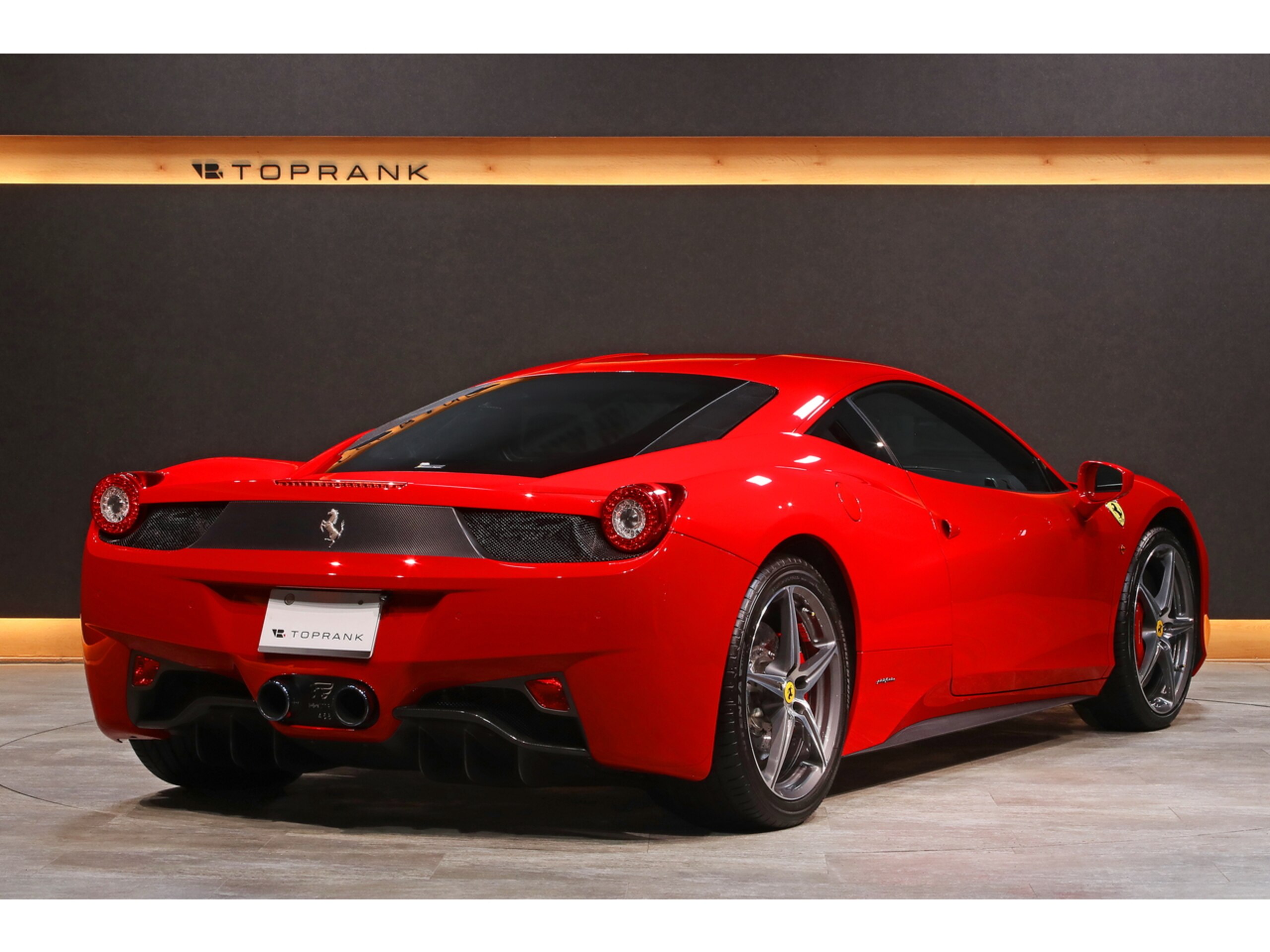 2010 Ferrari 458 Italia F1 DCT — Photo 13 / 40