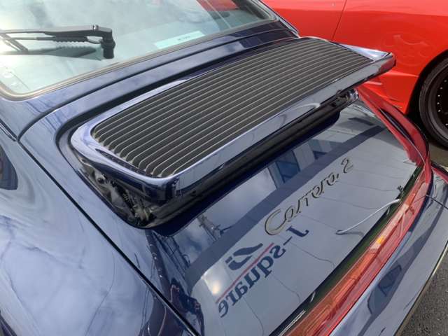 1992 Porsche 911 Carrera 2 — Photo 6 / 13