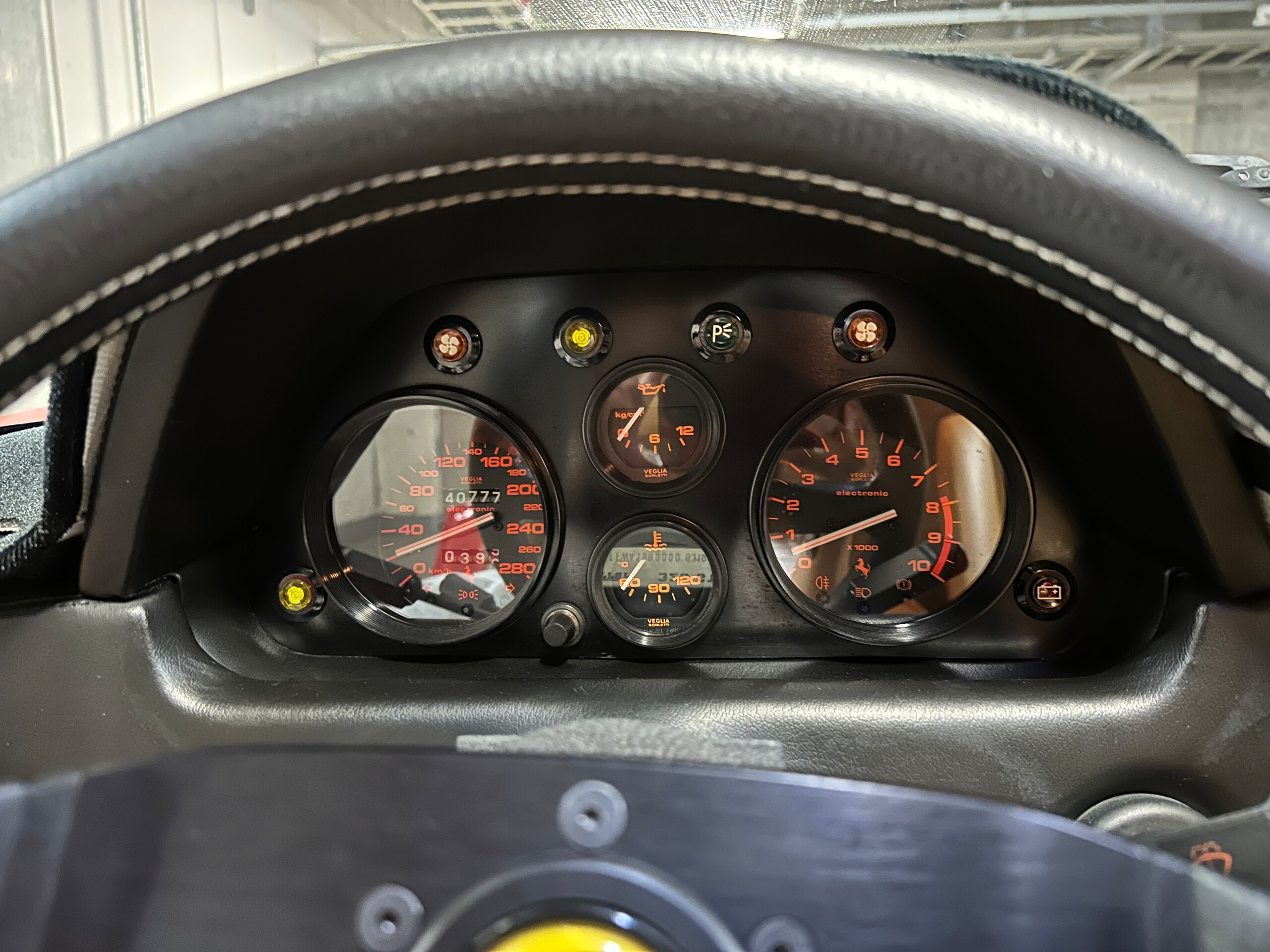 1986 Ferrari 328 GTB — Photo 12 / 19