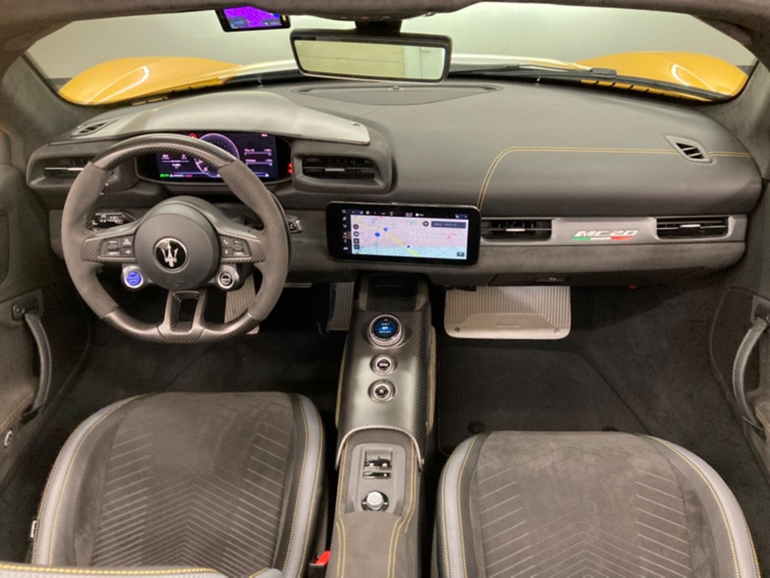 2024 Maserati MC20 Cielo — Photo 7 / 16