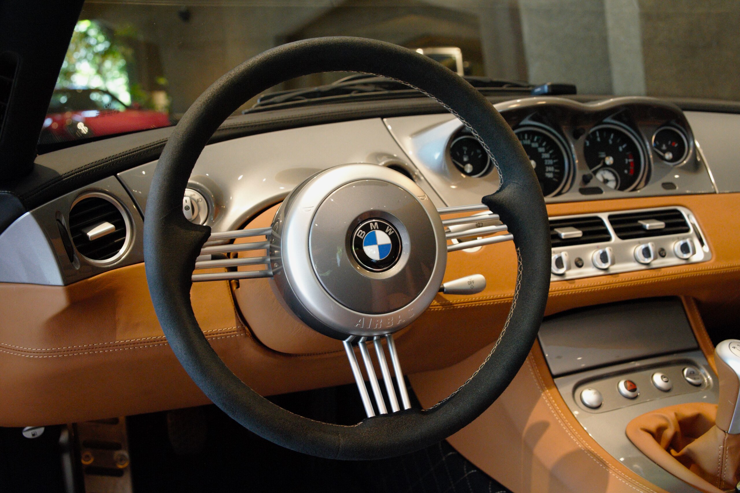 2000 BMW Z8 — Photo 10 / 18