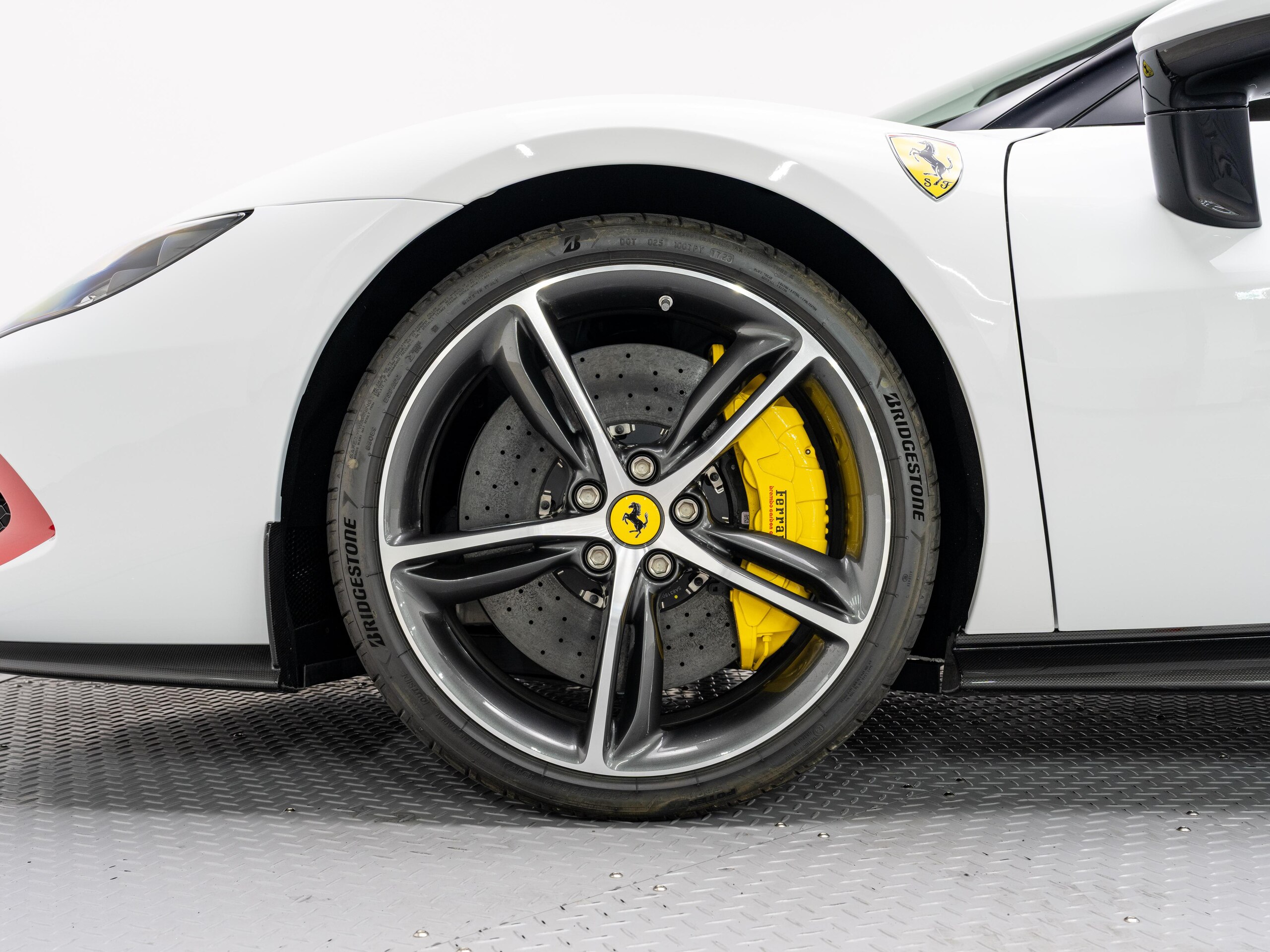 2024 Ferrari 296GTB — Photo 15 / 18