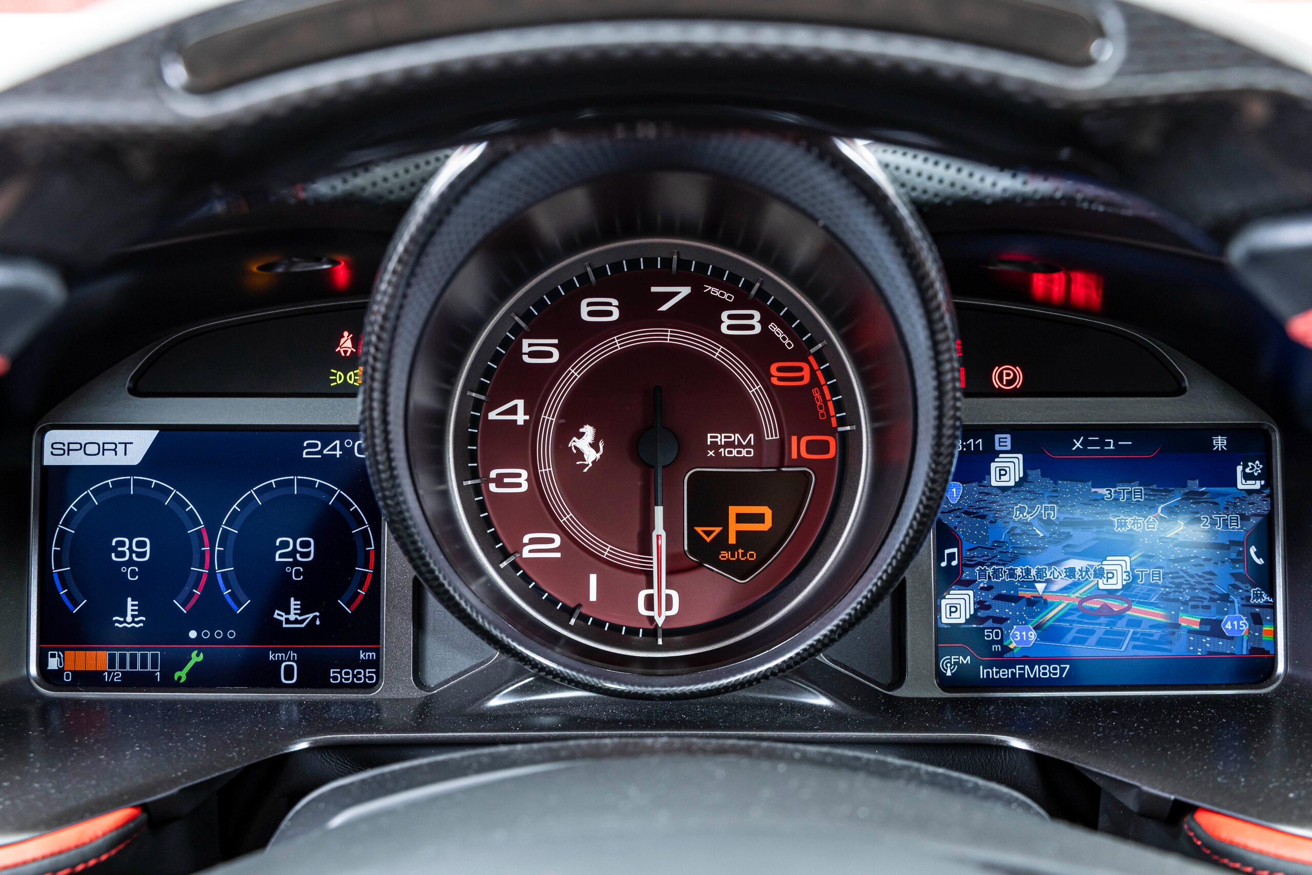 2018 Ferrari 812 Superfast — Photo 15 / 30