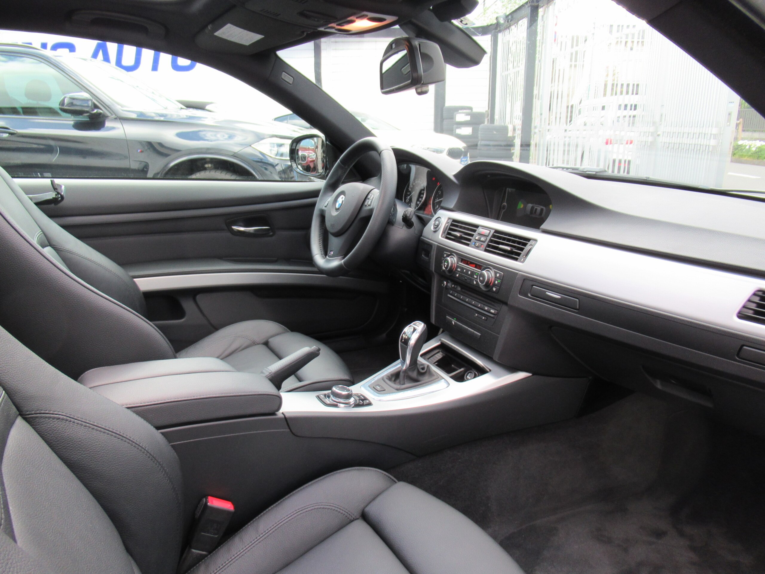2012 BMW 335i Coupe M Sport — Photo 16 / 20