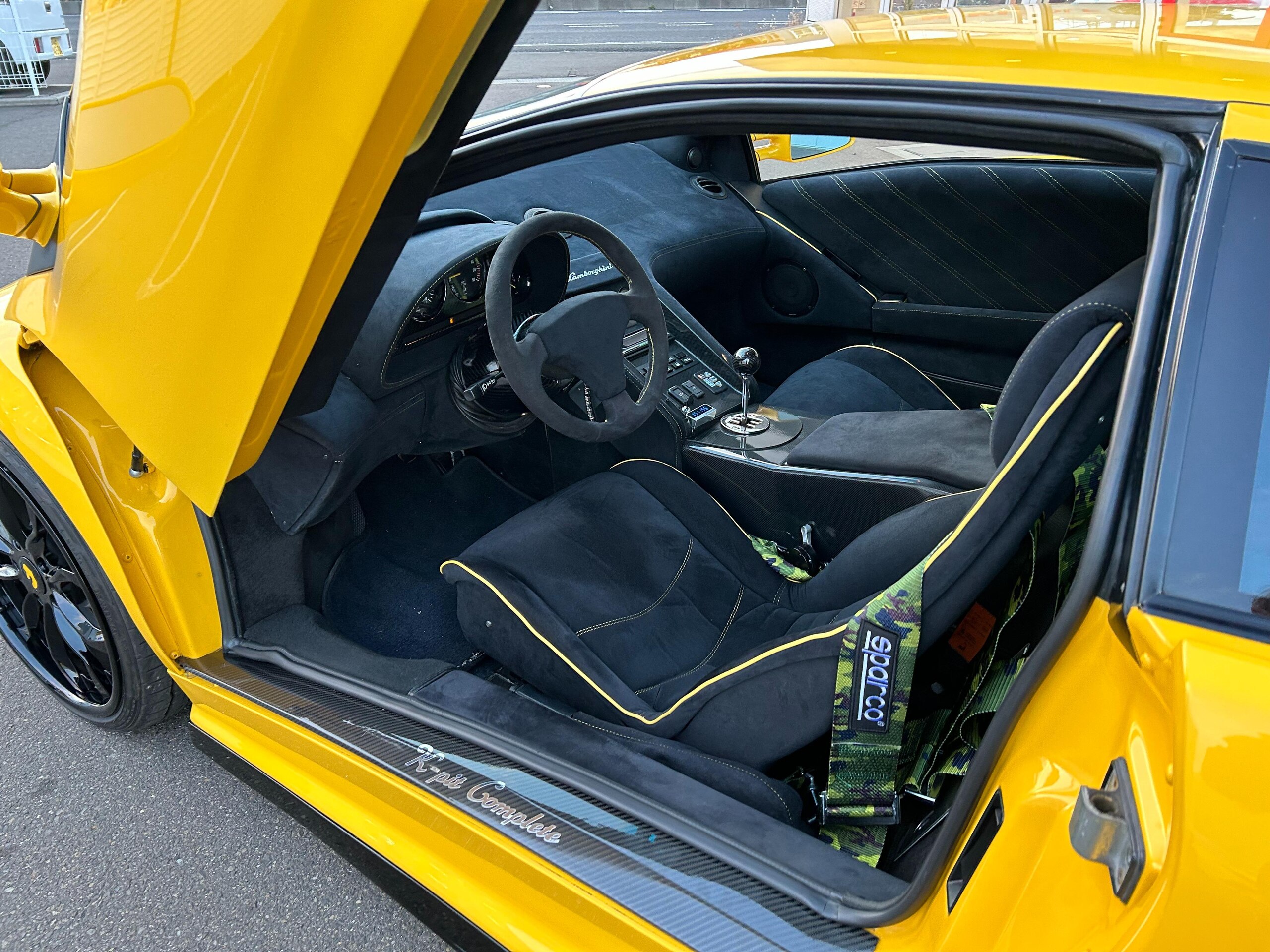 1995 Lamborghini Diablo VT — Photo 6 / 11