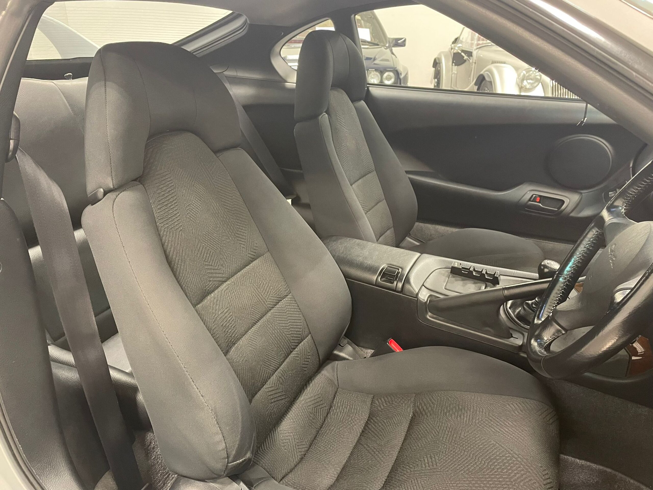 1993 Toyota Supra RZ — Photo 8 / 18