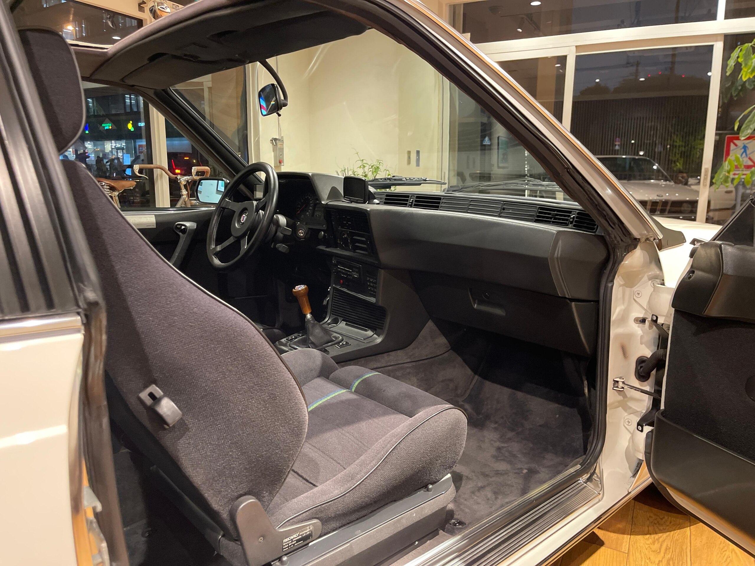 1986 BMW Alpina B7 TURBO — Photo 15 / 20