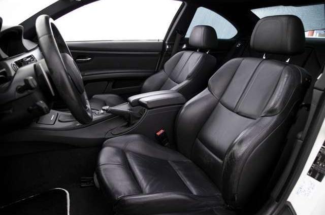 2010 BMW M3 Coupe — Photo 26 / 33