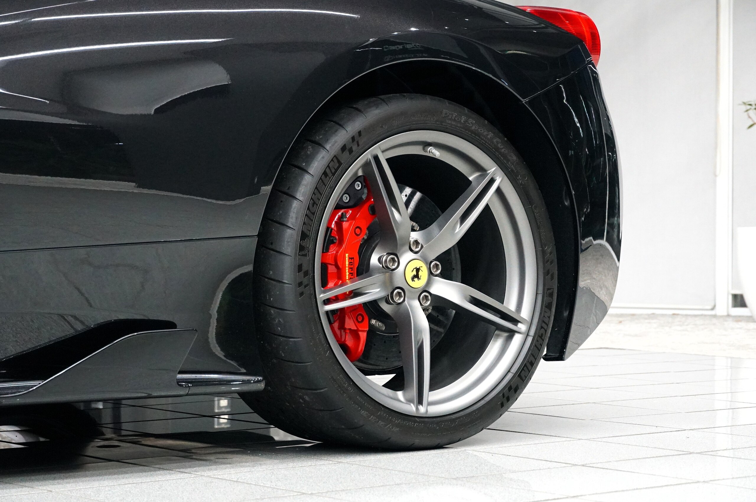 2015 Ferrari 458 Speciale — Photo 11 / 45