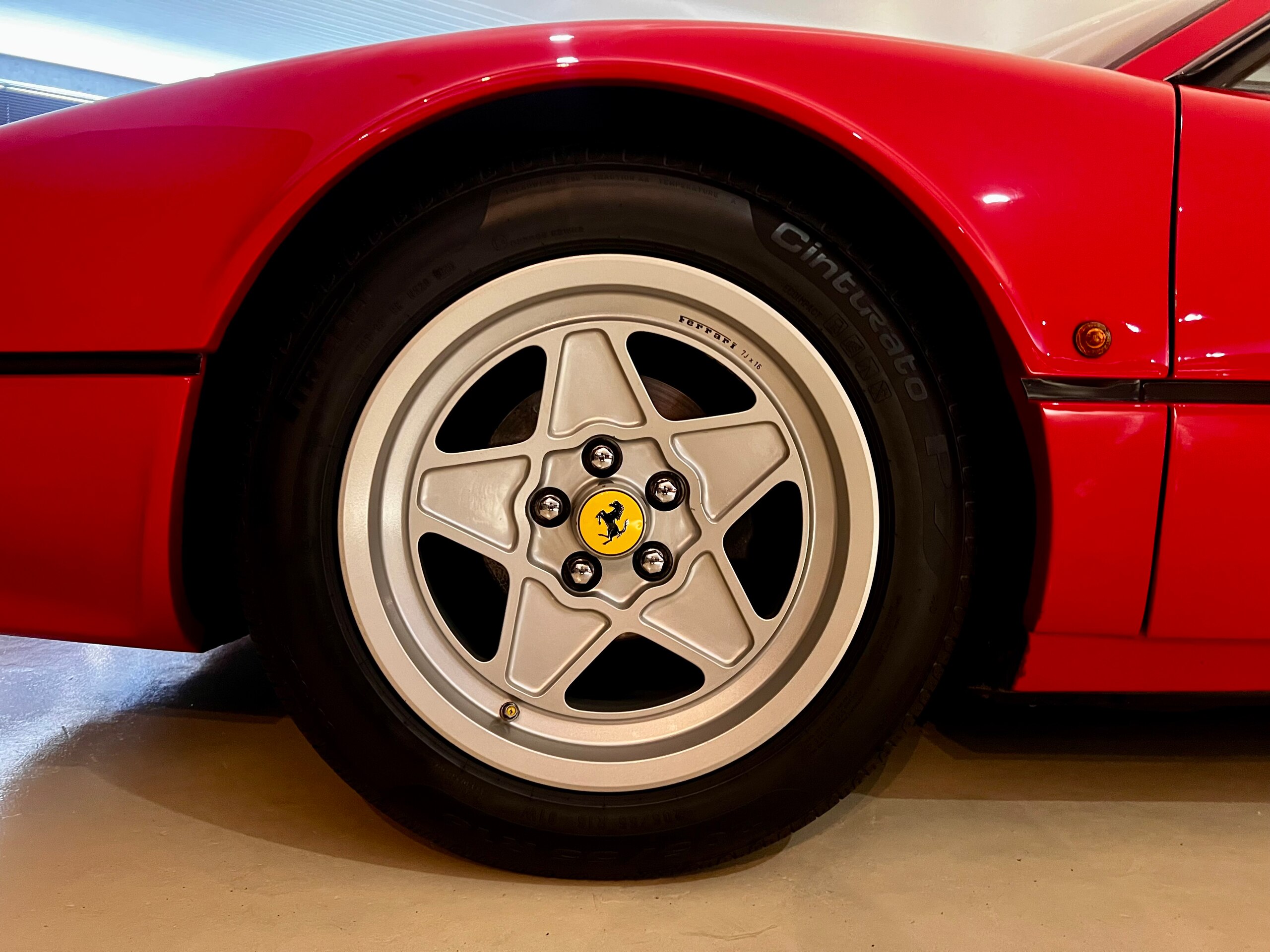 1980 Ferrari 308GTS — Photo 15 / 17