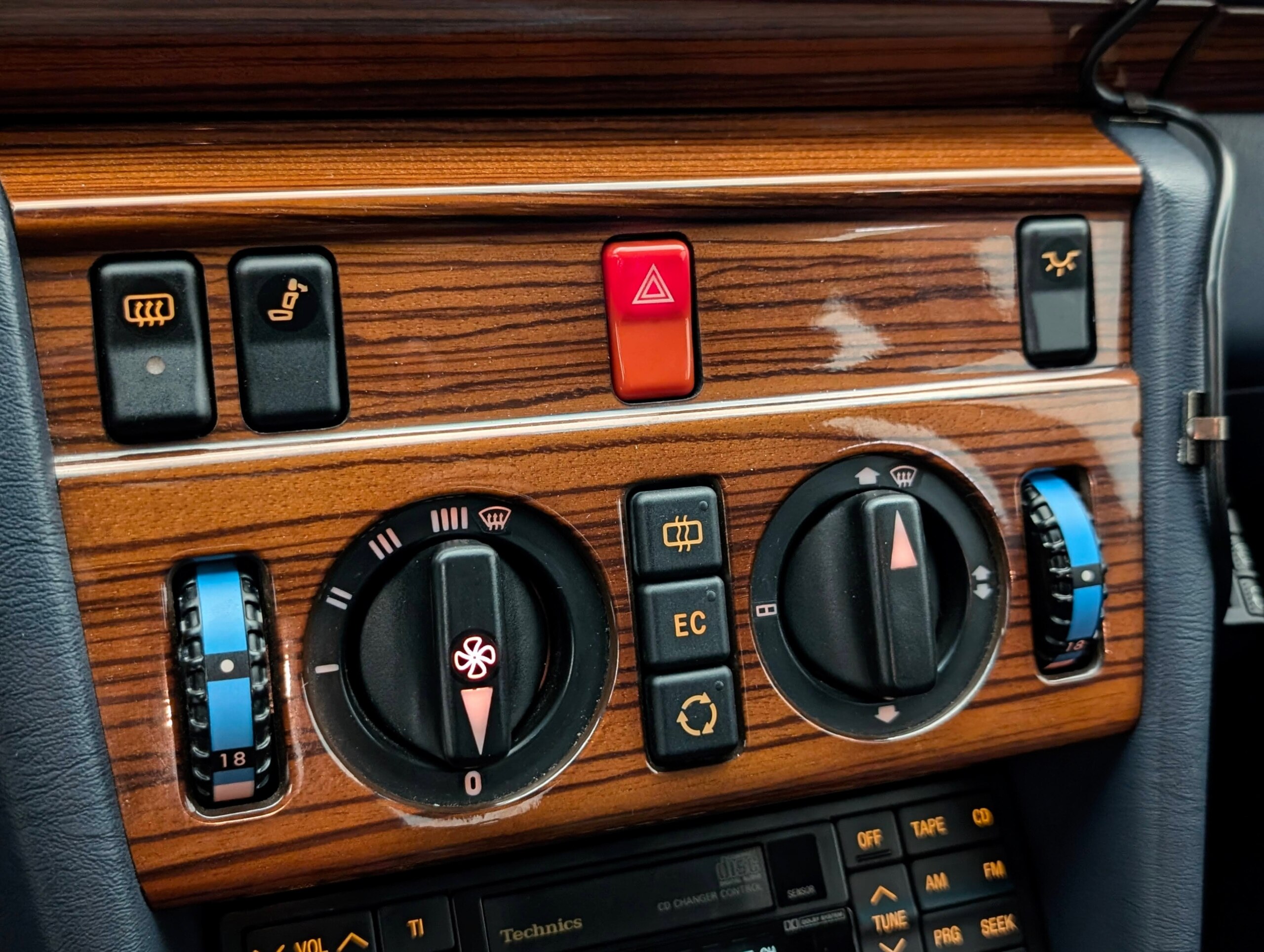 1992 Mercedes Benz 300E — Photo 10 / 21
