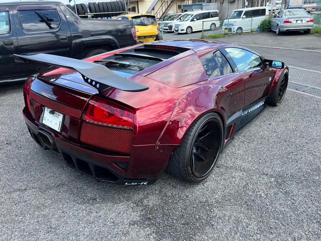 2005 Lamborghini Murcielago — Photo 6 / 14