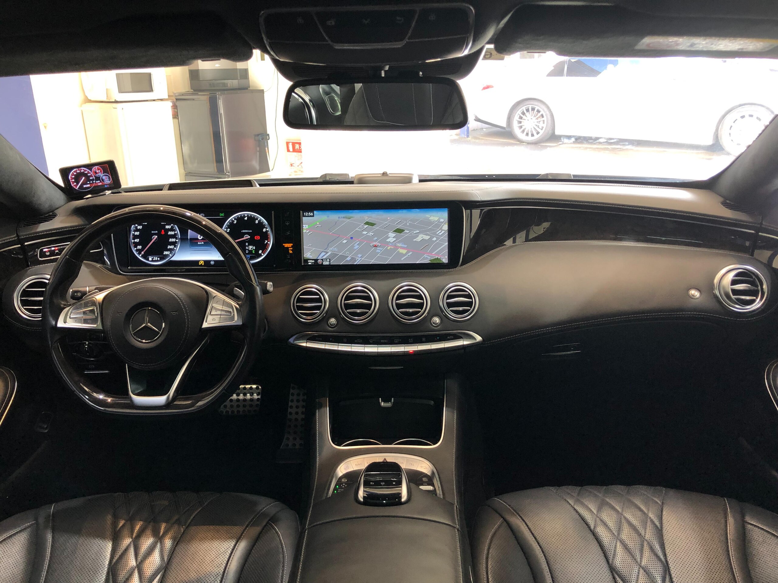 2016 Mercedes Benz S550 4Matic AMG Line — Photo 7 / 21