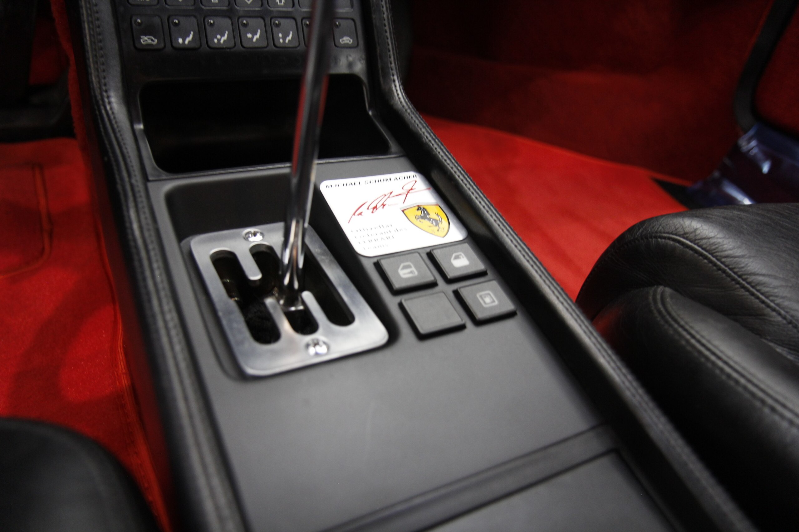 1990 Ferrari 348 TB — Photo 15 / 18