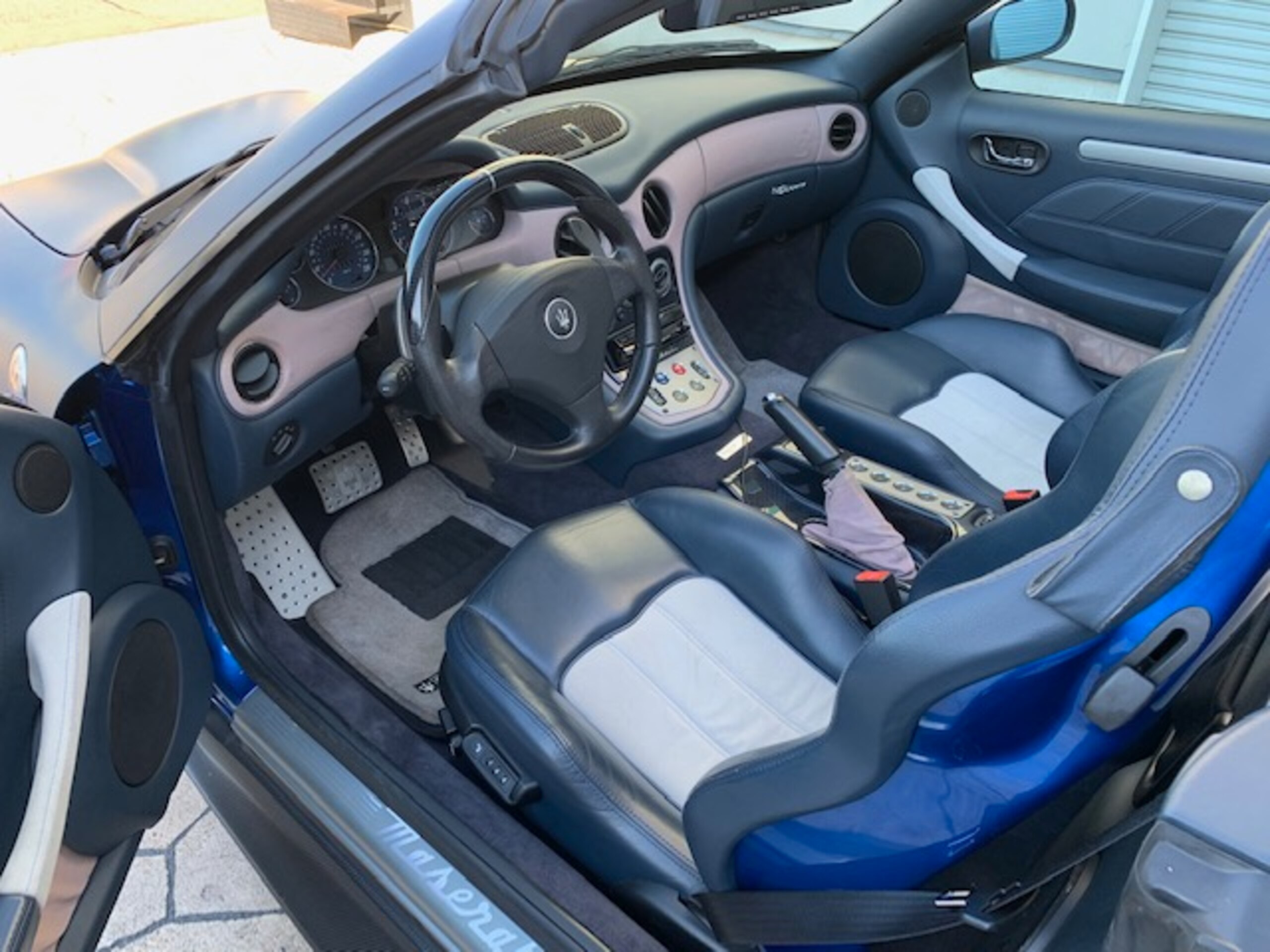 2005 Maserati Spider — Photo 7 / 19