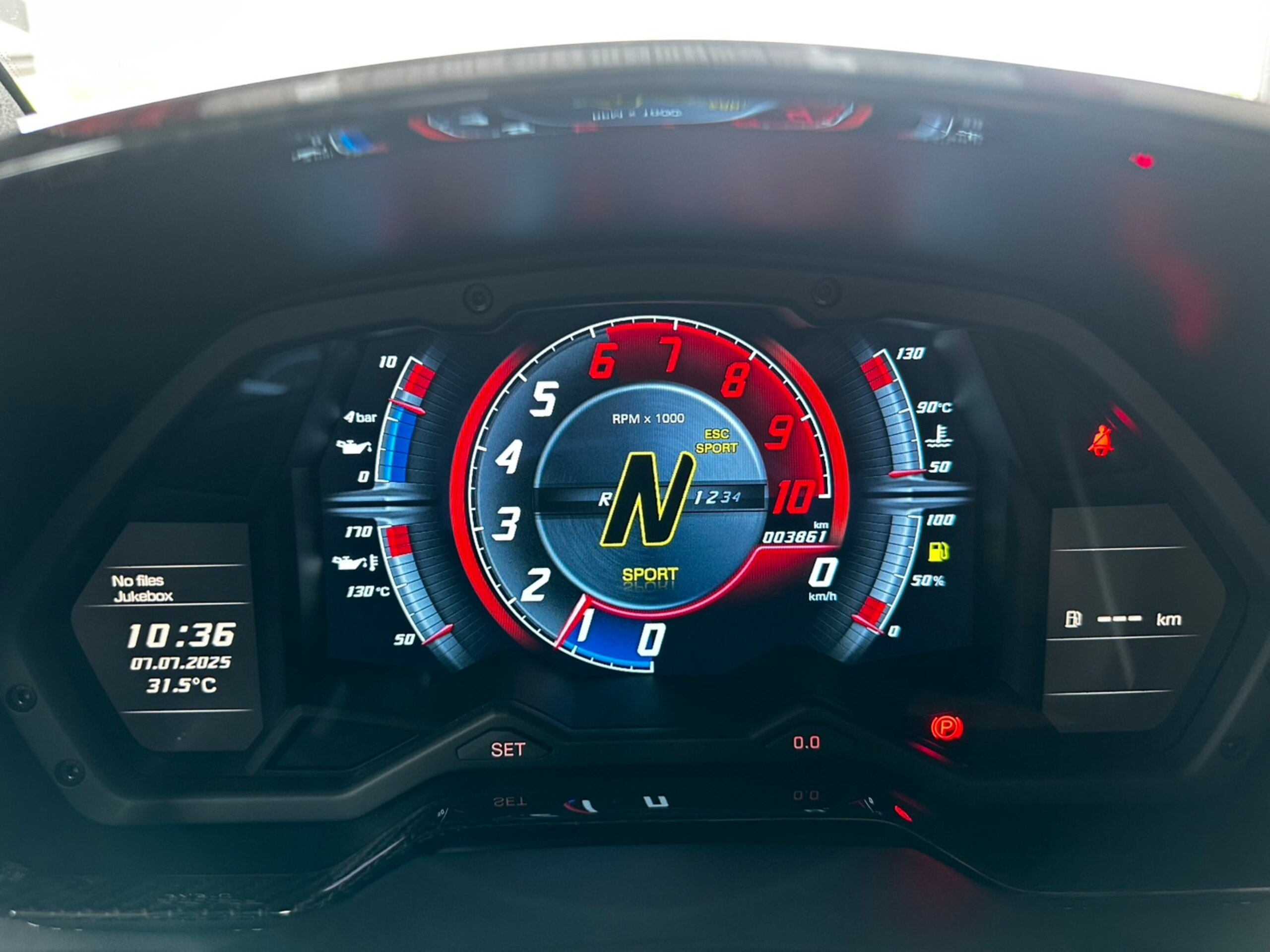 2018 Lamborghini Aventador S — Photo 7 / 18
