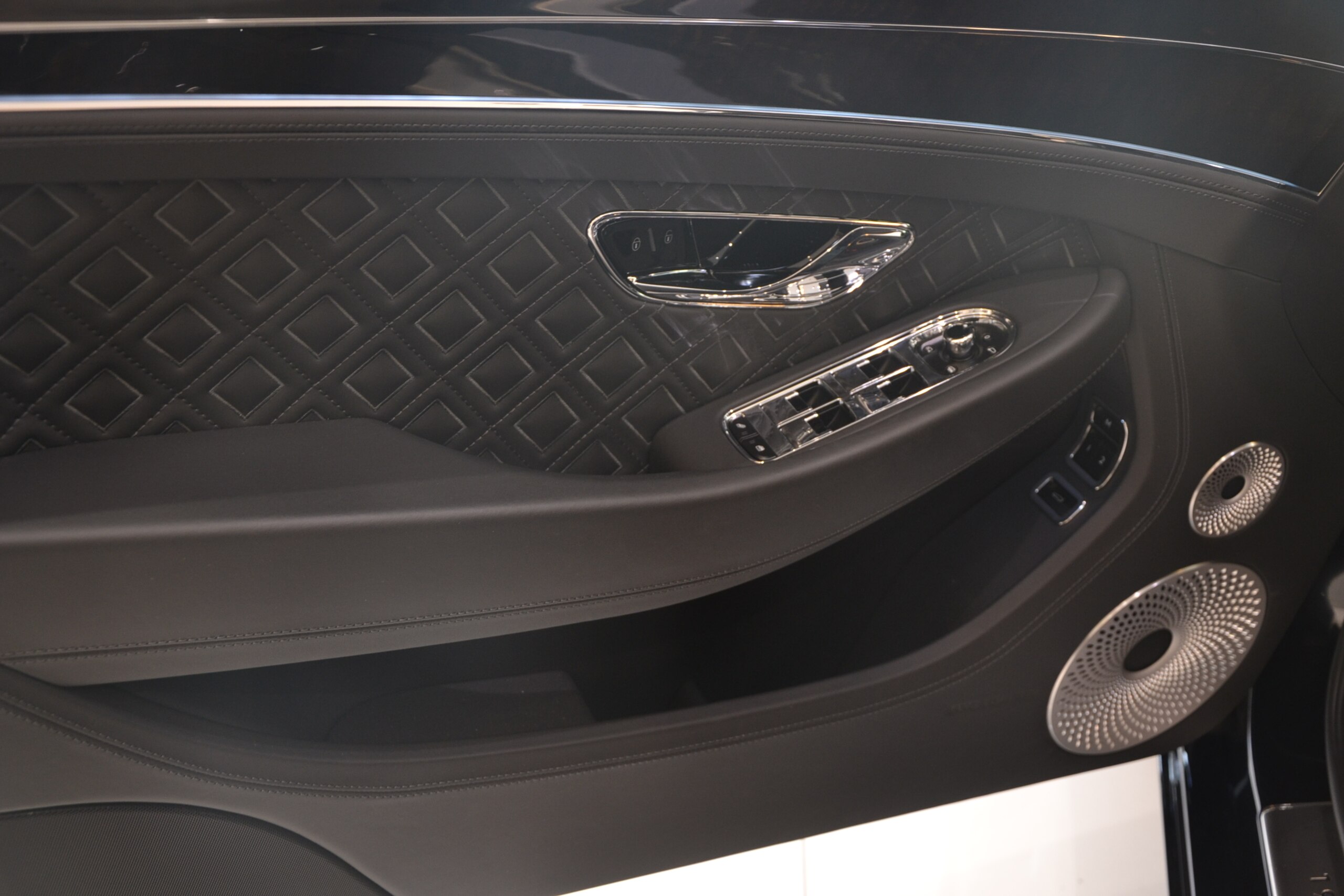 2020 Bentley Continental GT 6.0 — Photo 6 / 15