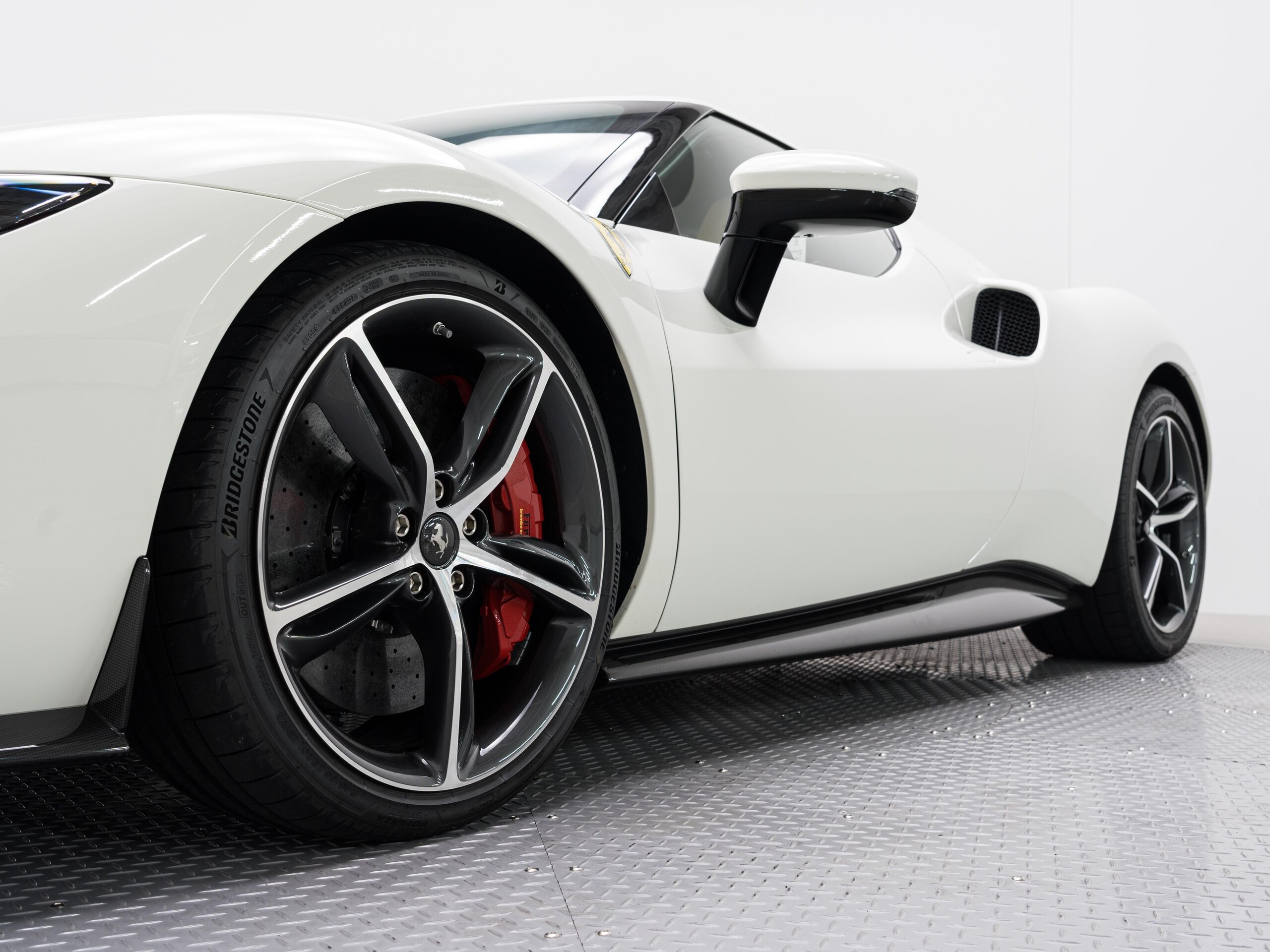 2024 Ferrari 296GTB — Photo 22 / 29