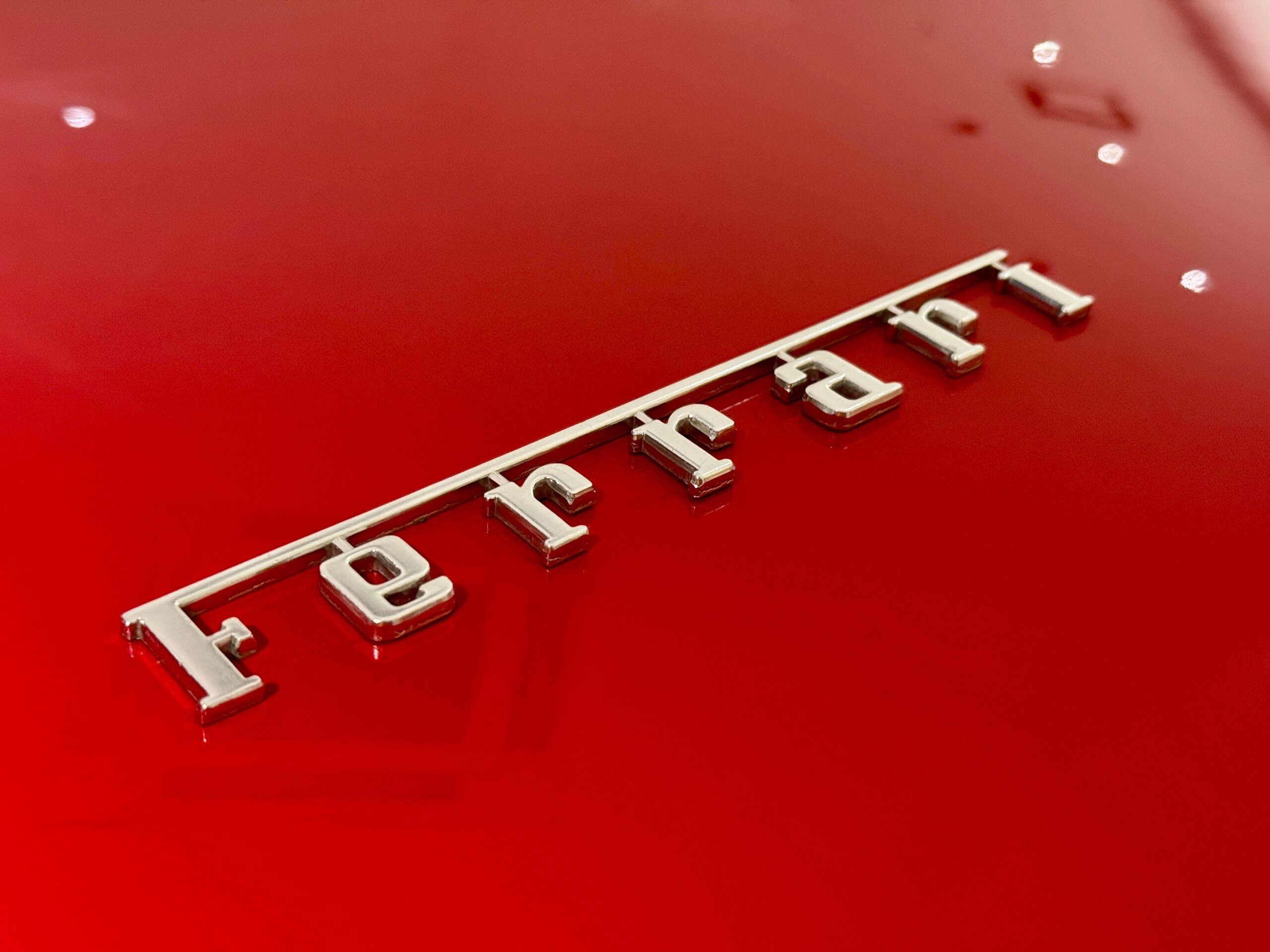 1994 Ferrari 328GTS — Photo 9 / 17