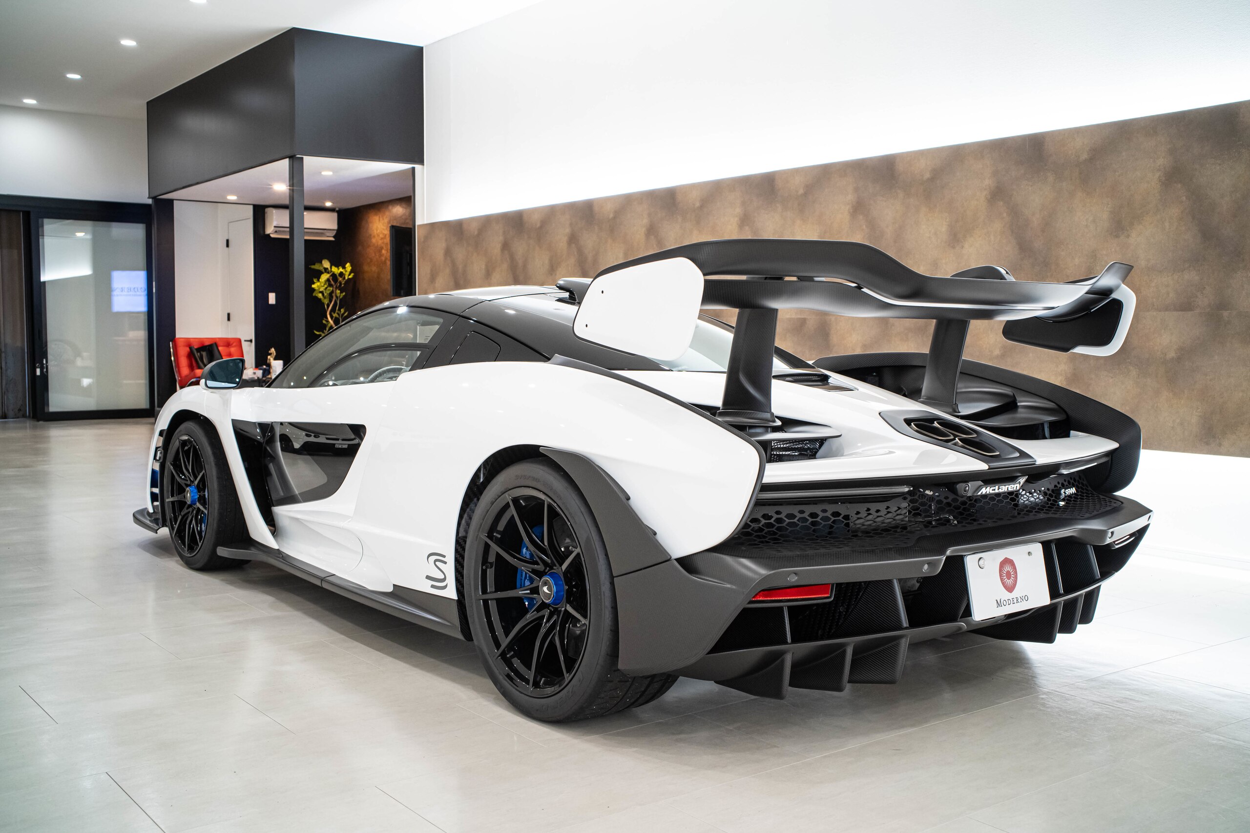 2019 McLaren Senna — Photo 6 / 18