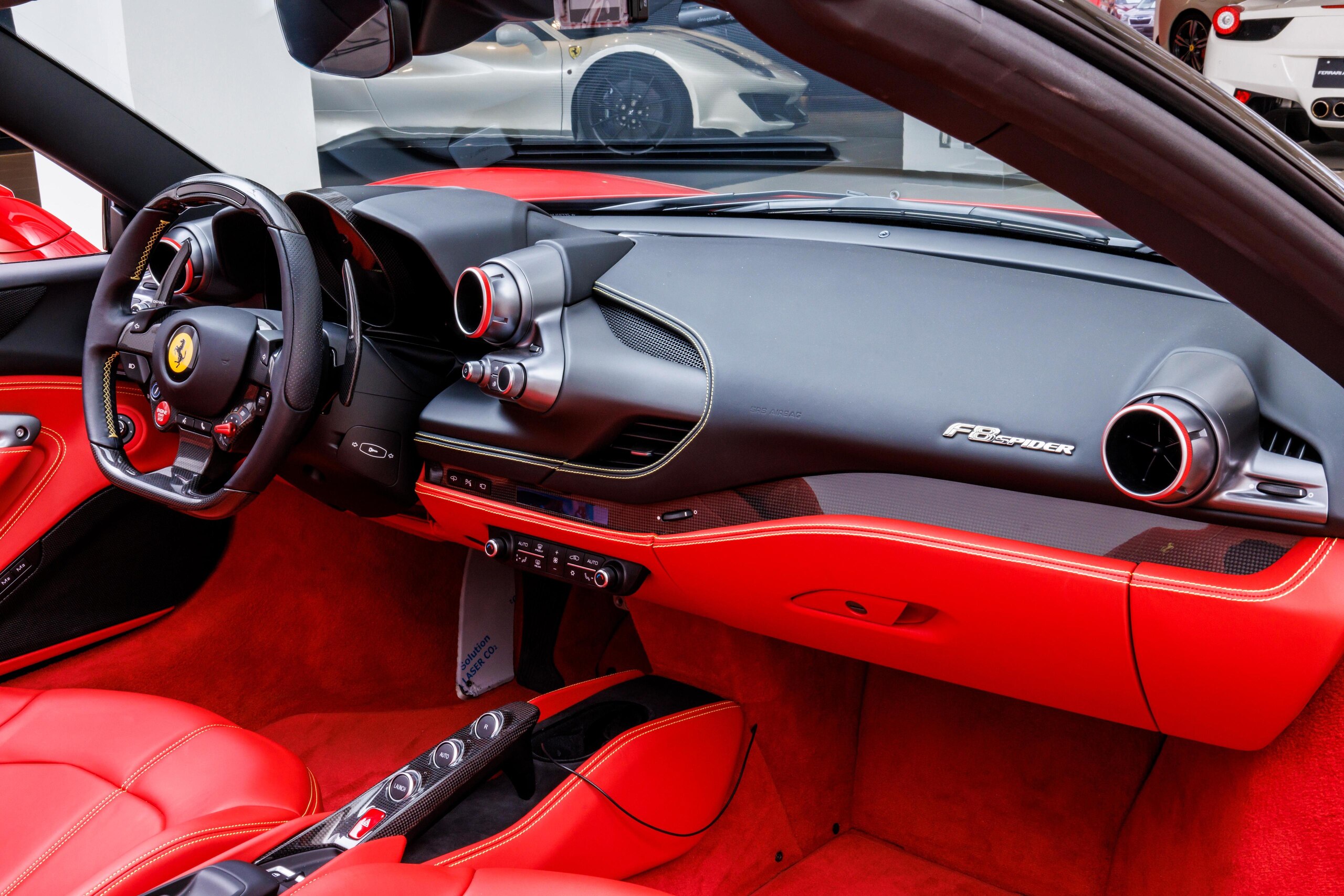 2022 Ferrari F8 Spider — Photo 25 / 42