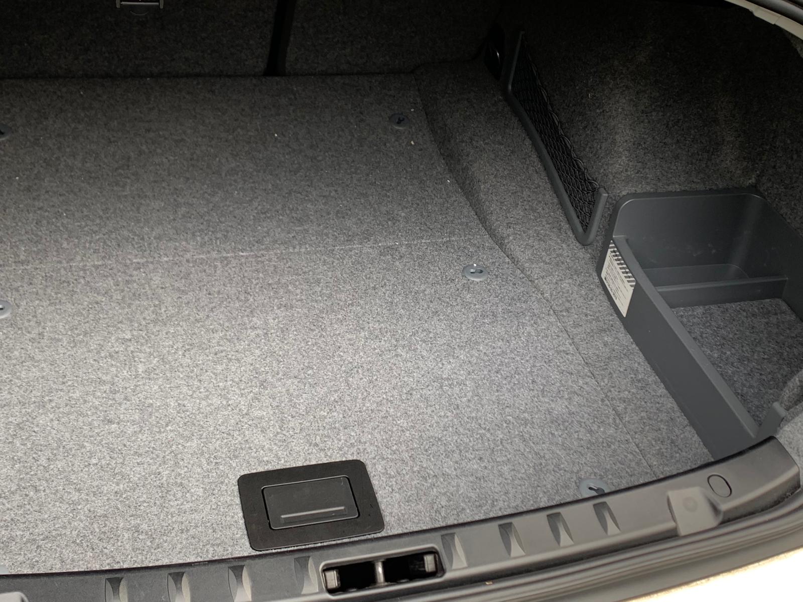 2012 BMW 320i Coupe M Sport — Photo 14 / 29