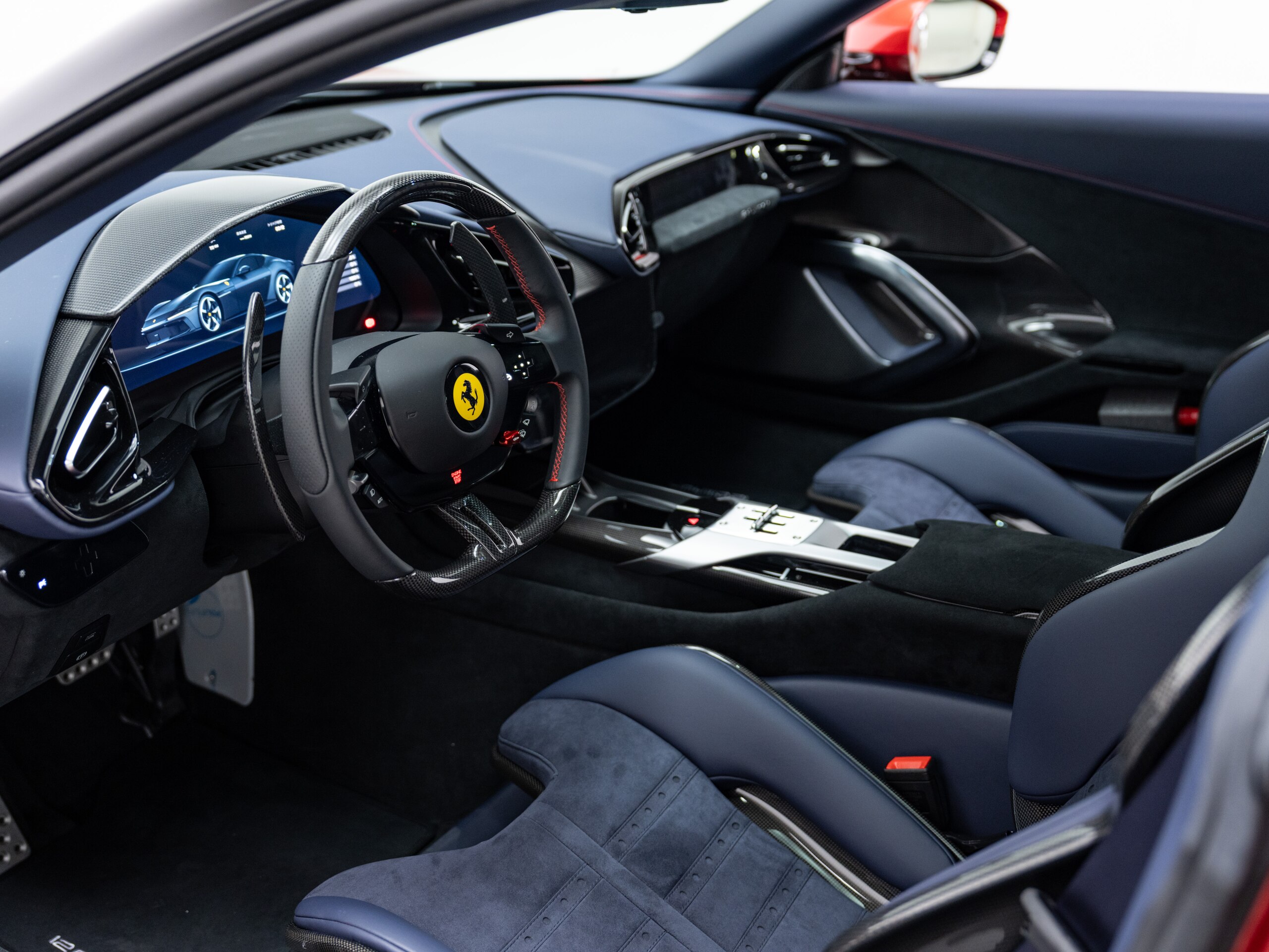 2025 Ferrari 12Cilindri — Photo 6 / 32