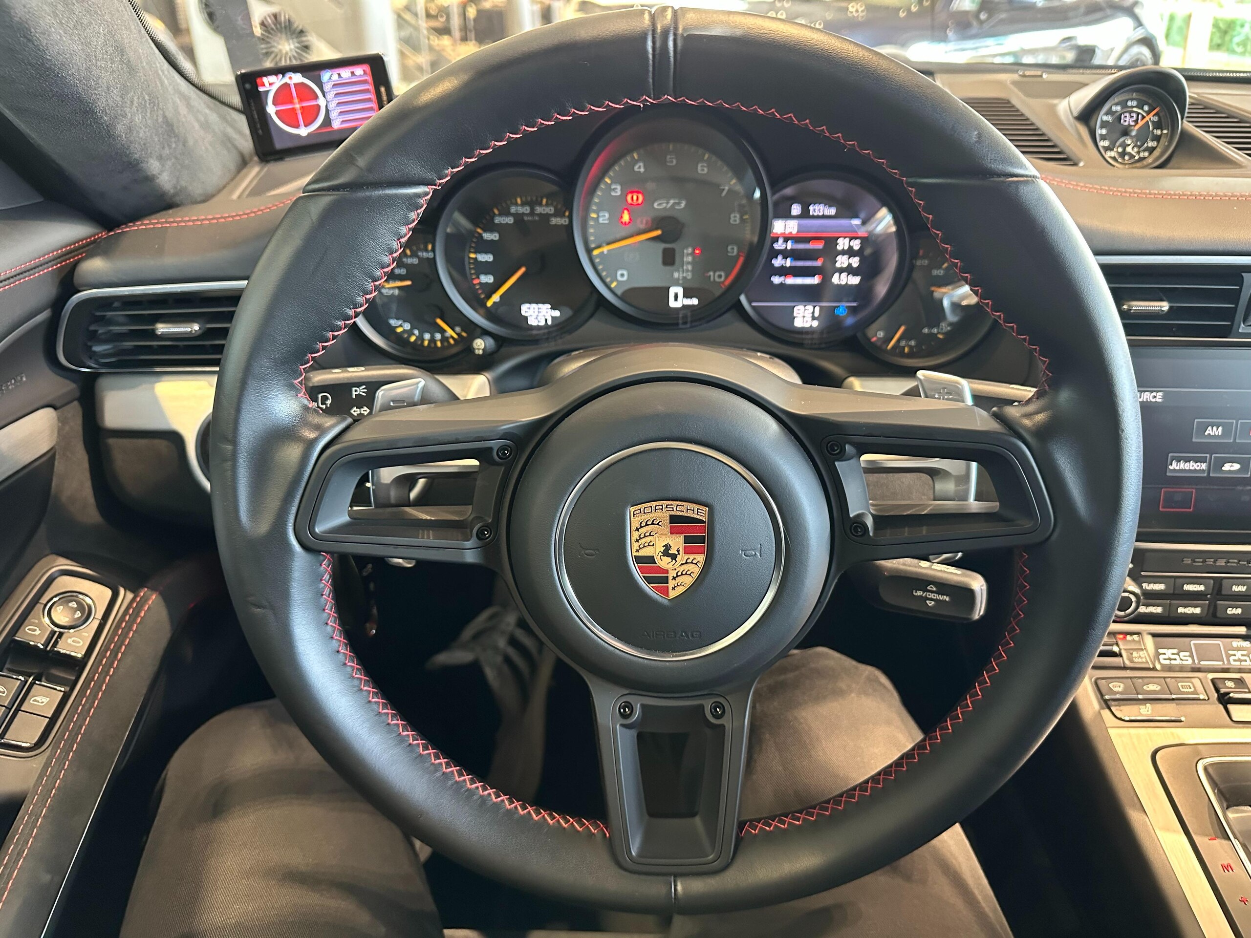 2017 Porsche 911 GT3 — Photo 7 / 16