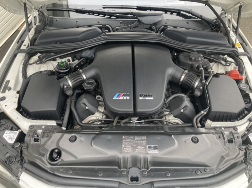 2007 BMW M5 — Photo 11 / 17