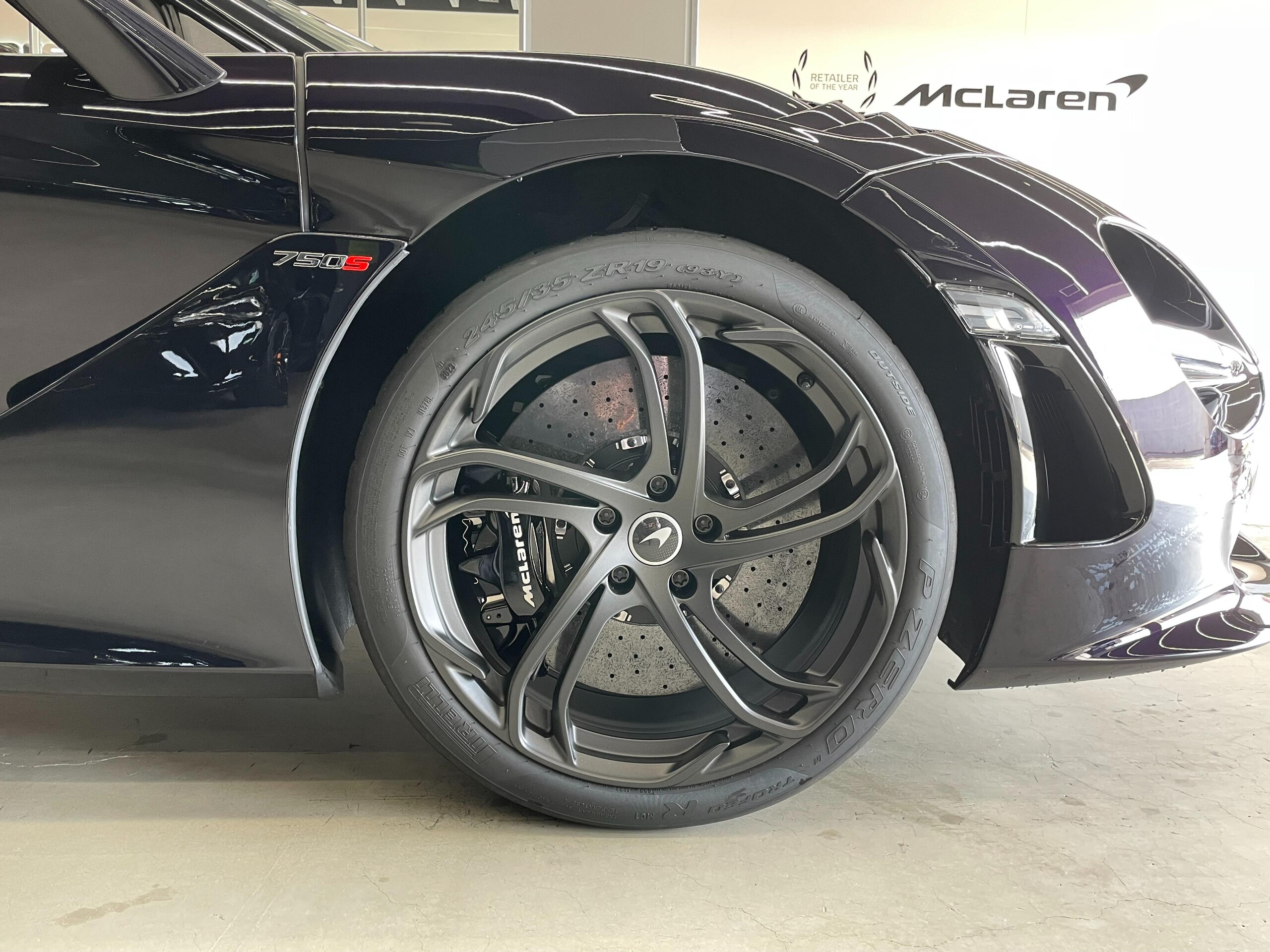 2024 McLaren 750S Spider — Photo 18 / 18