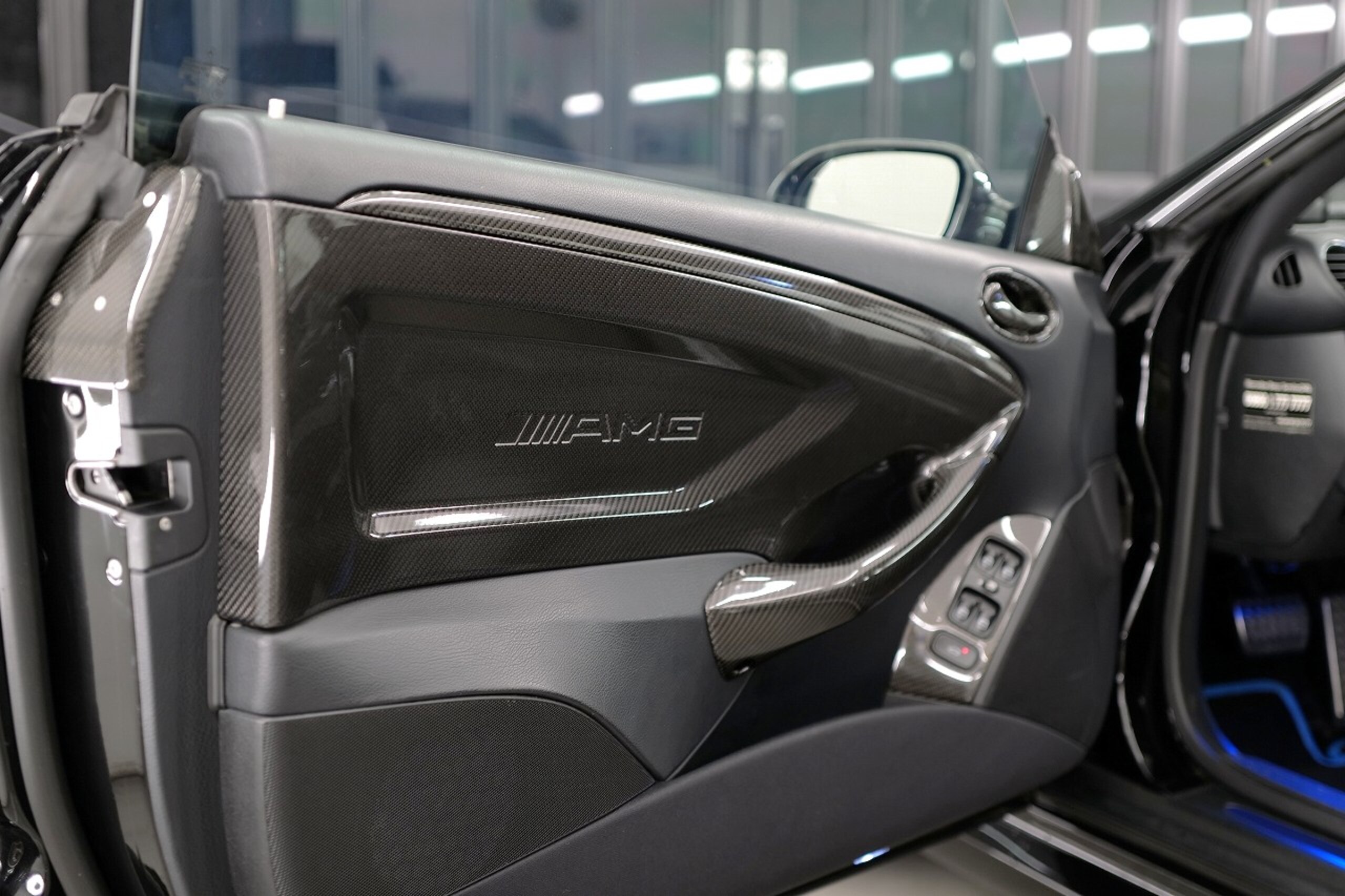 2009 Mercedes Benz CLK63 AMG Black Series — Photo 7 / 24