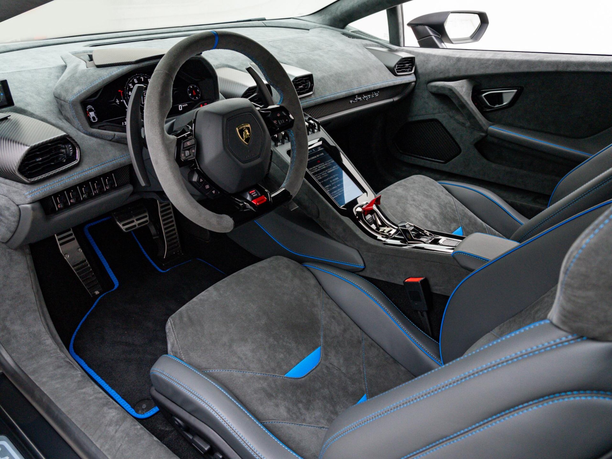2024 Lamborghini Huracán Sterrato — Photo 6 / 50