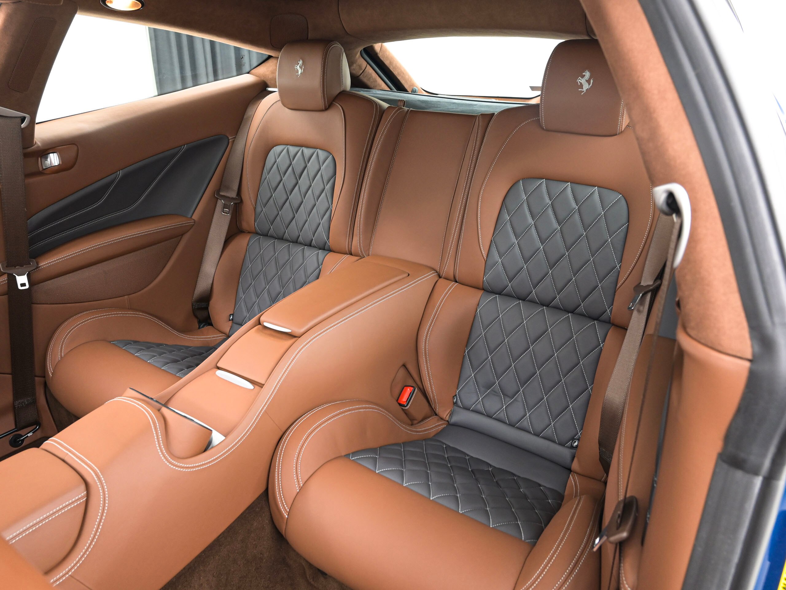 2013 Ferrari FF — Photo 13 / 16