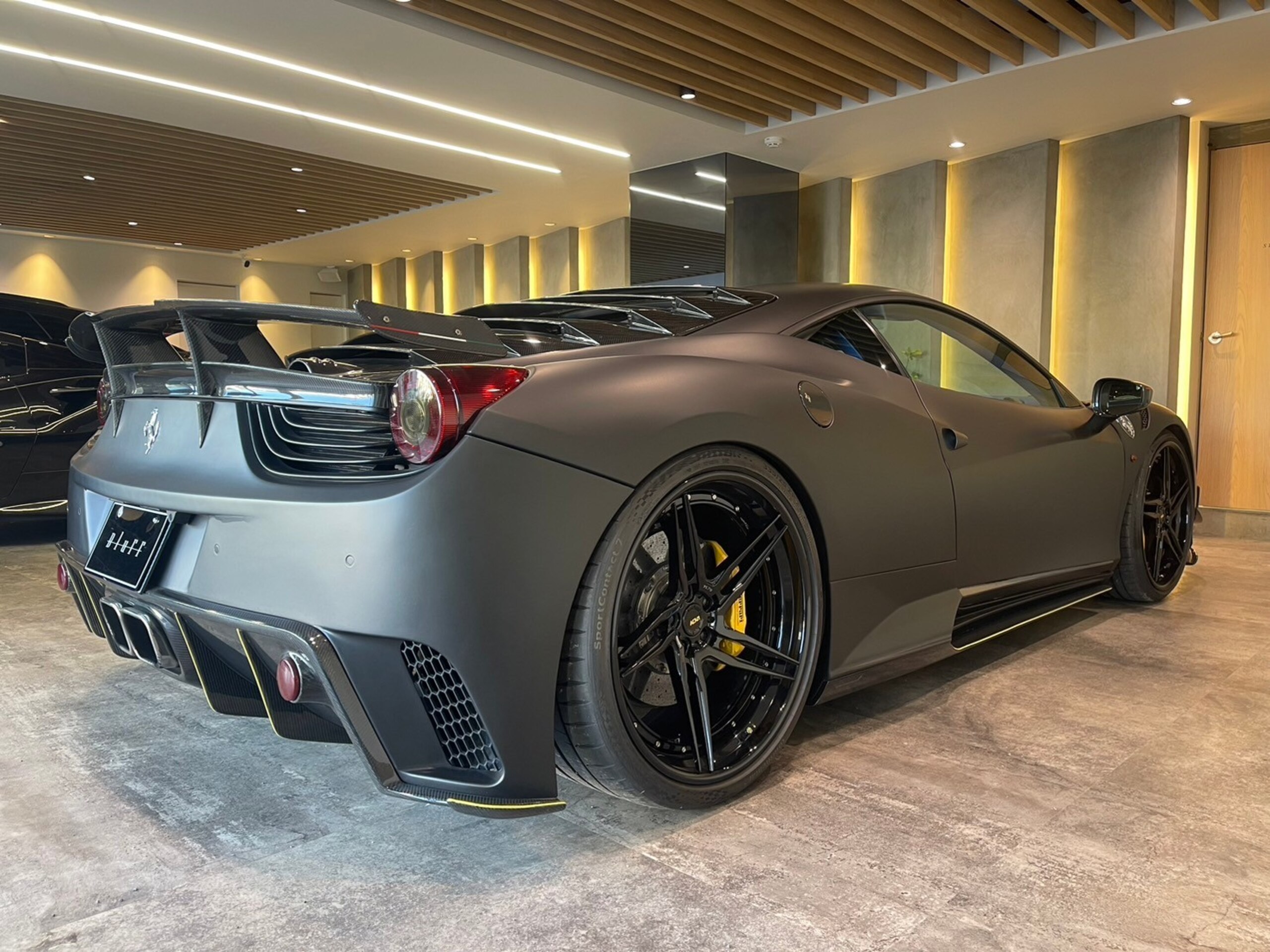 2010 Ferrari 458 Italia F1 DCT — Photo 6 / 21