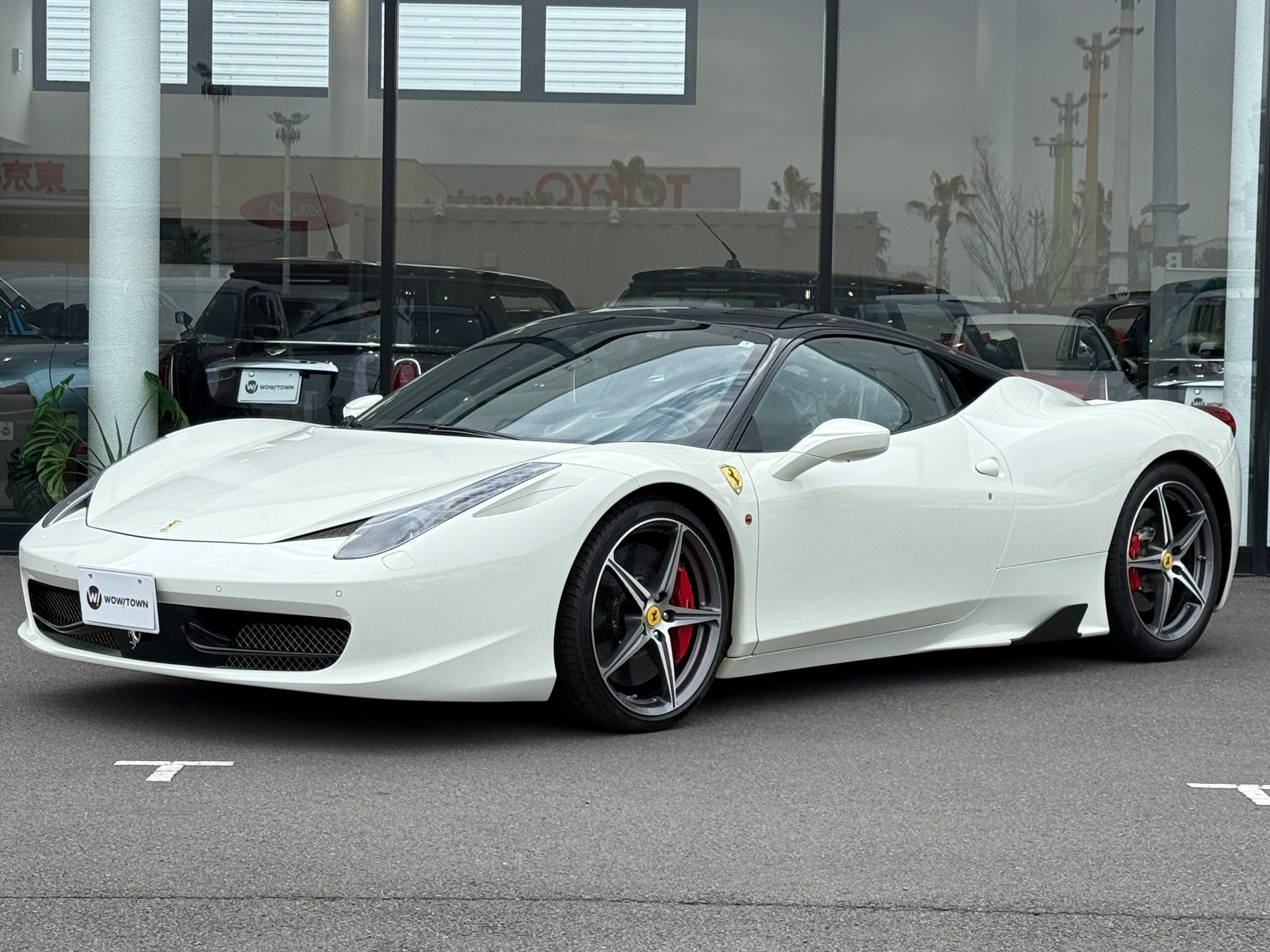 2014 Ferrari 458 Italia F1 DCT — Photo 15 / 52