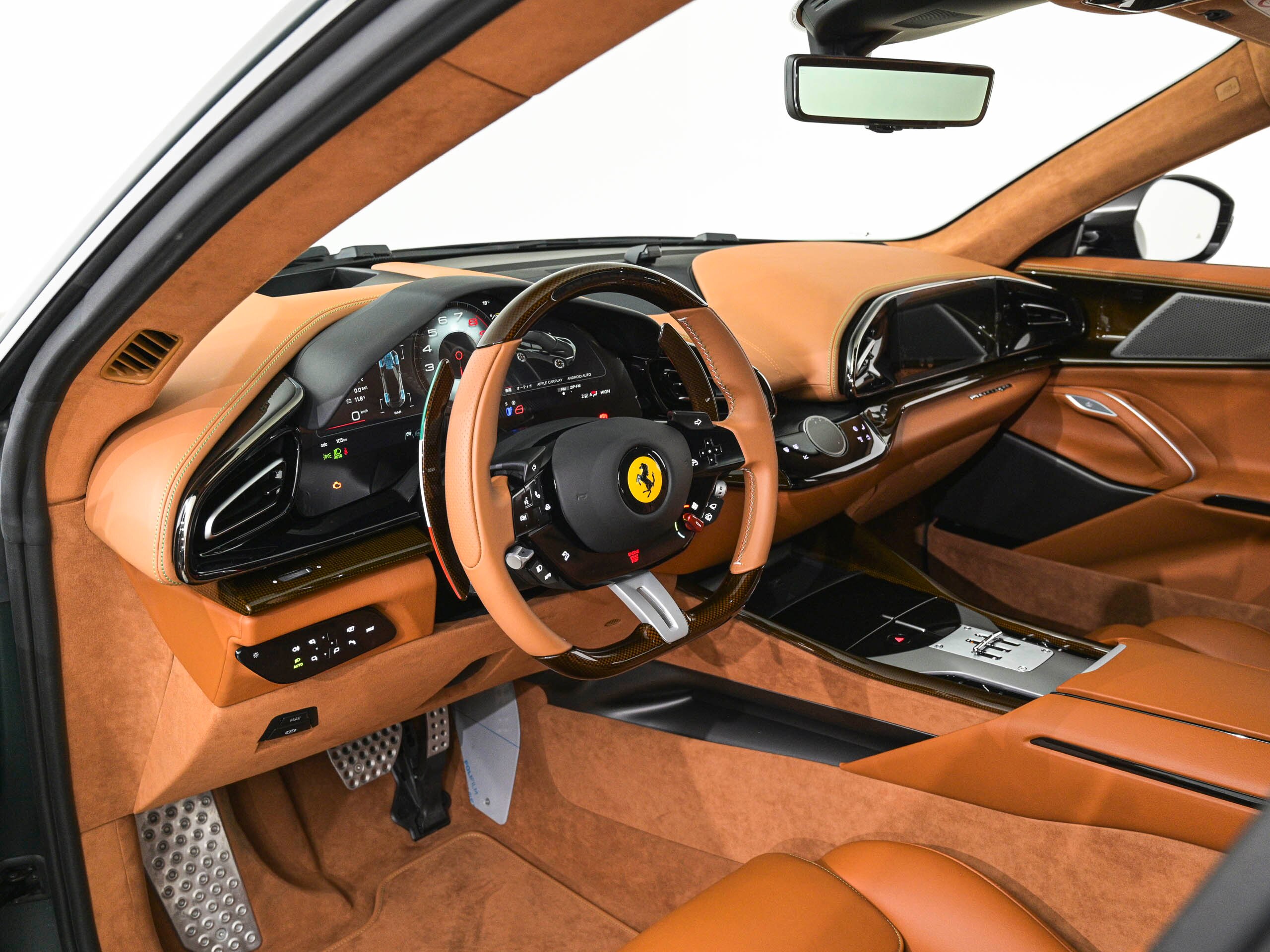2025 Ferrari Purosangue — Photo 8 / 21