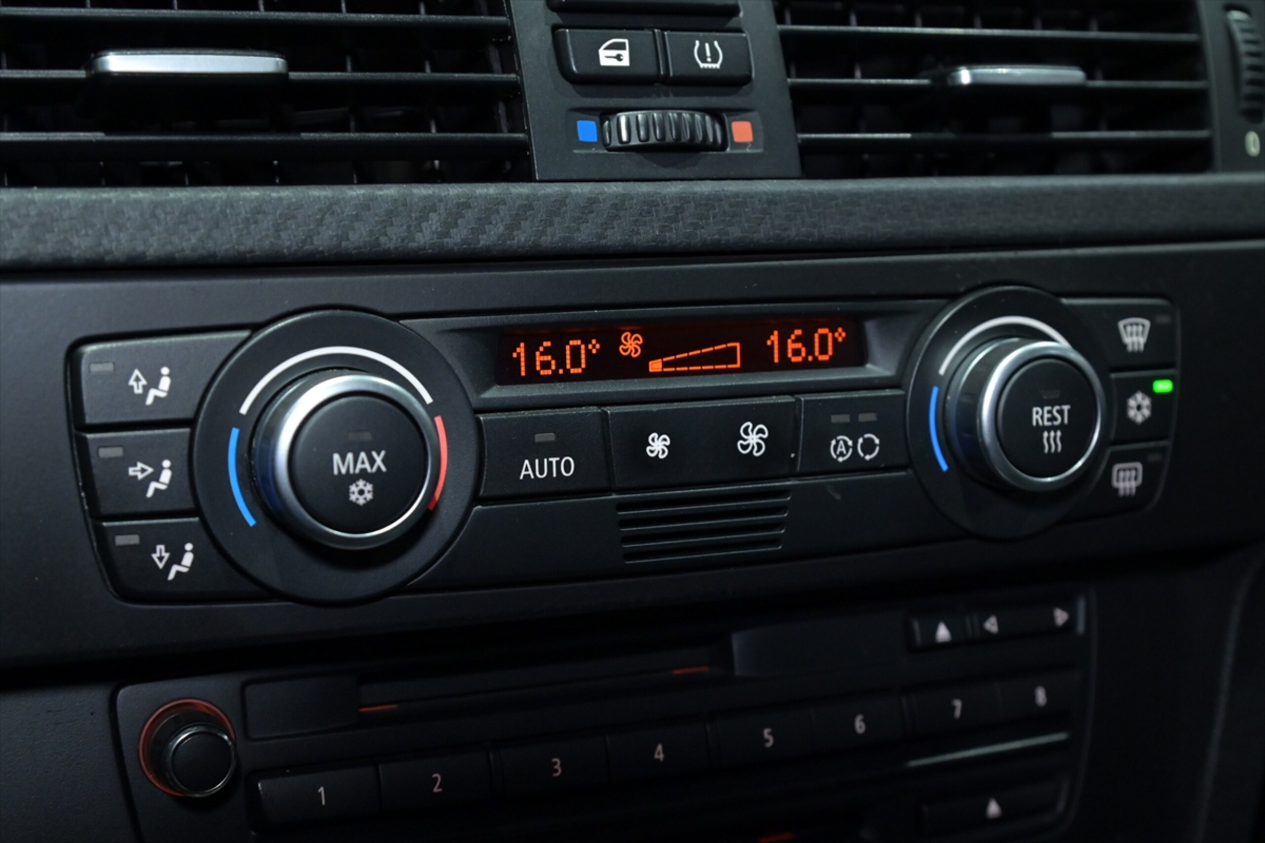 2007 BMW M3 Coupe — Photo 12 / 22