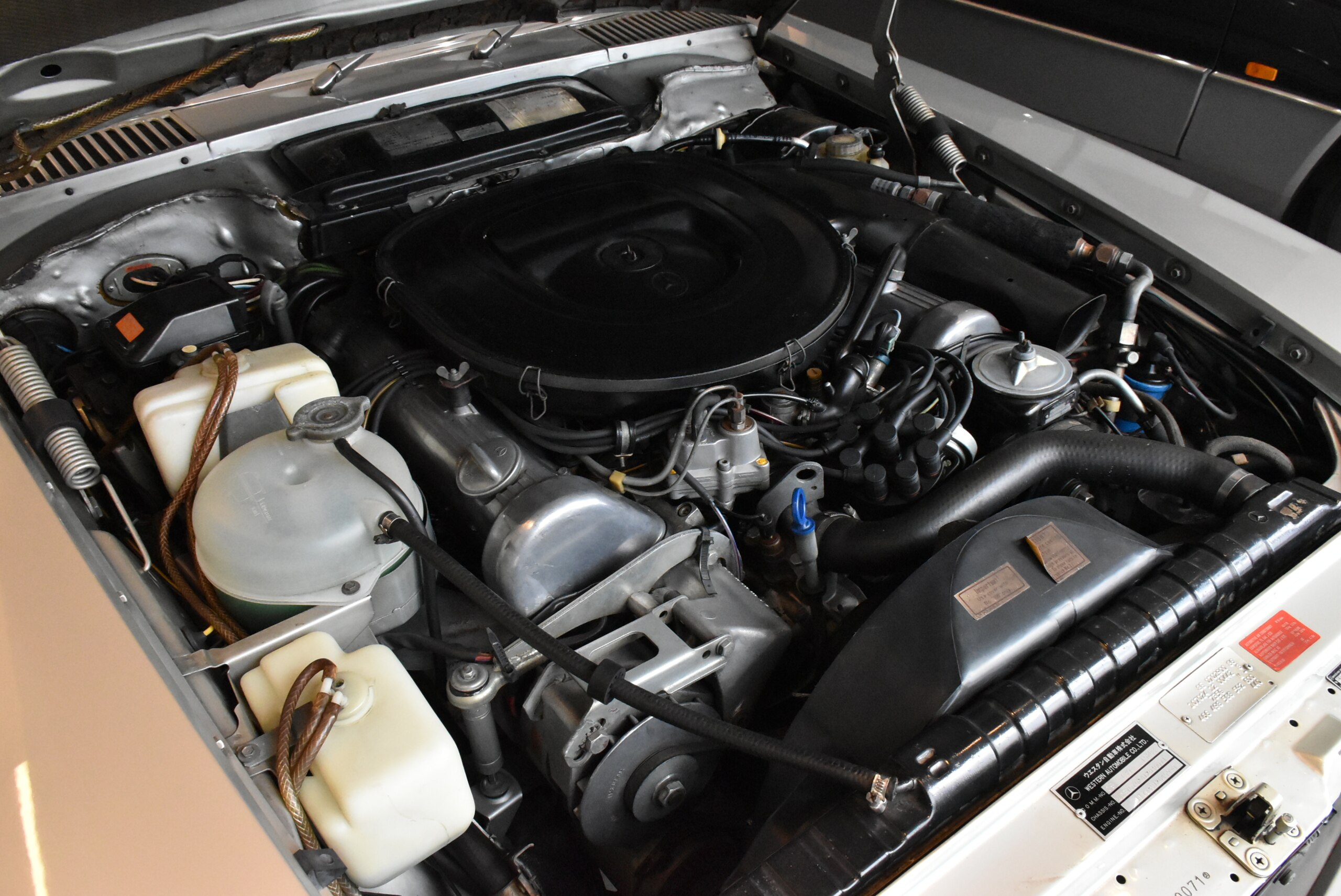 1980 Mercedes Benz 450SLC — Photo 16 / 17